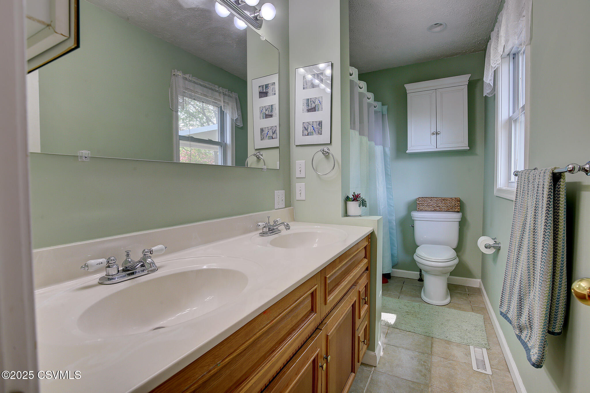 Danville, Pennsylvania 17821, United States, 3 Bedrooms Bedrooms, ,2 BathroomsBathrooms,Residential,Active,122933