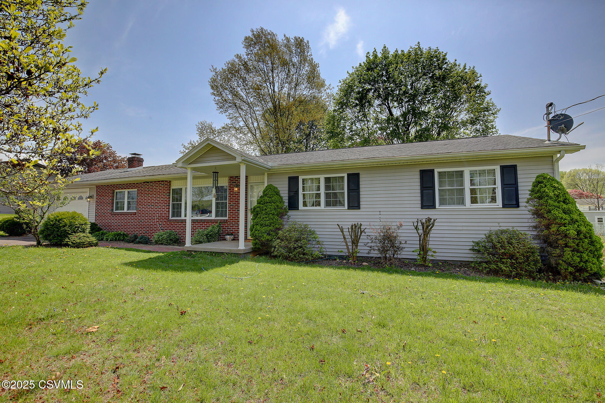 Danville, Pennsylvania 17821, United States, 3 Bedrooms Bedrooms, ,2 BathroomsBathrooms,Residential,Active,122933