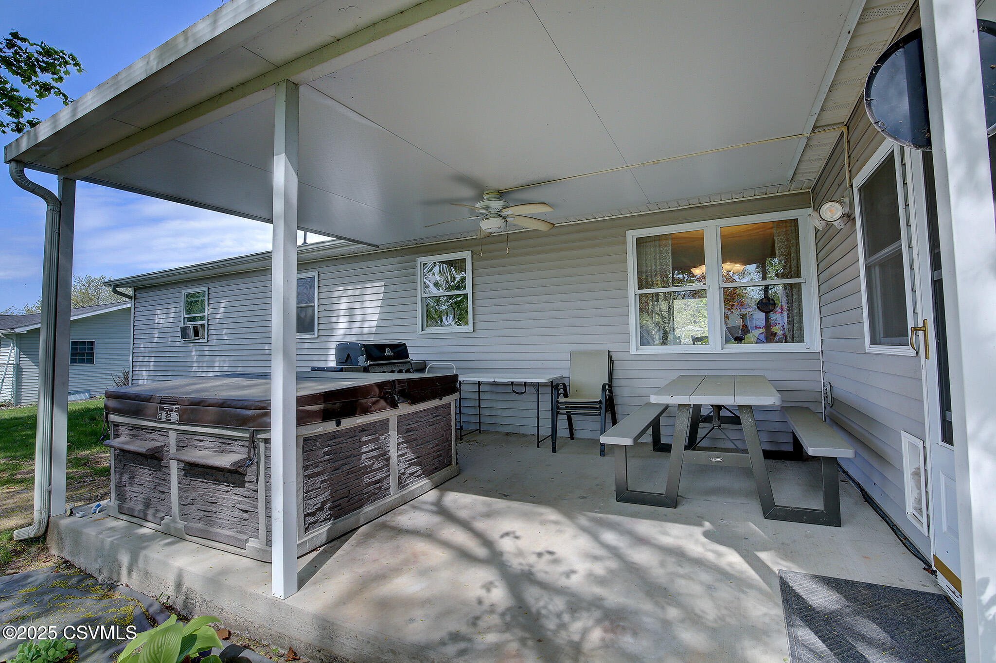 Danville, Pennsylvania 17821, United States, 3 Bedrooms Bedrooms, ,2 BathroomsBathrooms,Residential,Active,122933