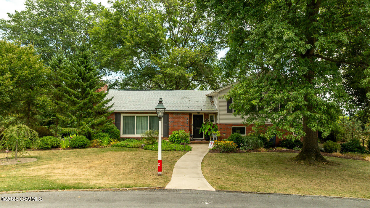 21 WILSON Circle