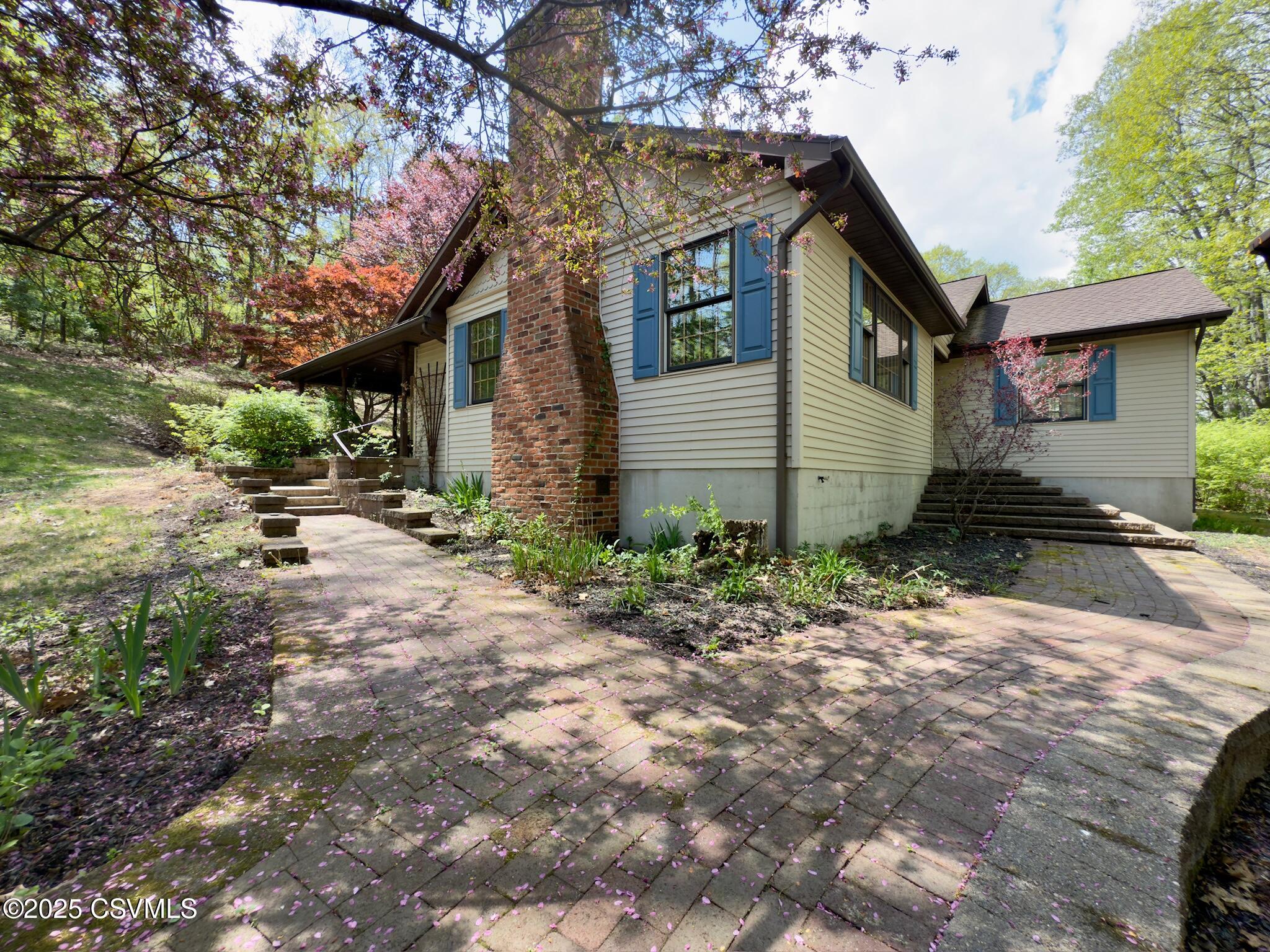 268 NUMIDIA Drive