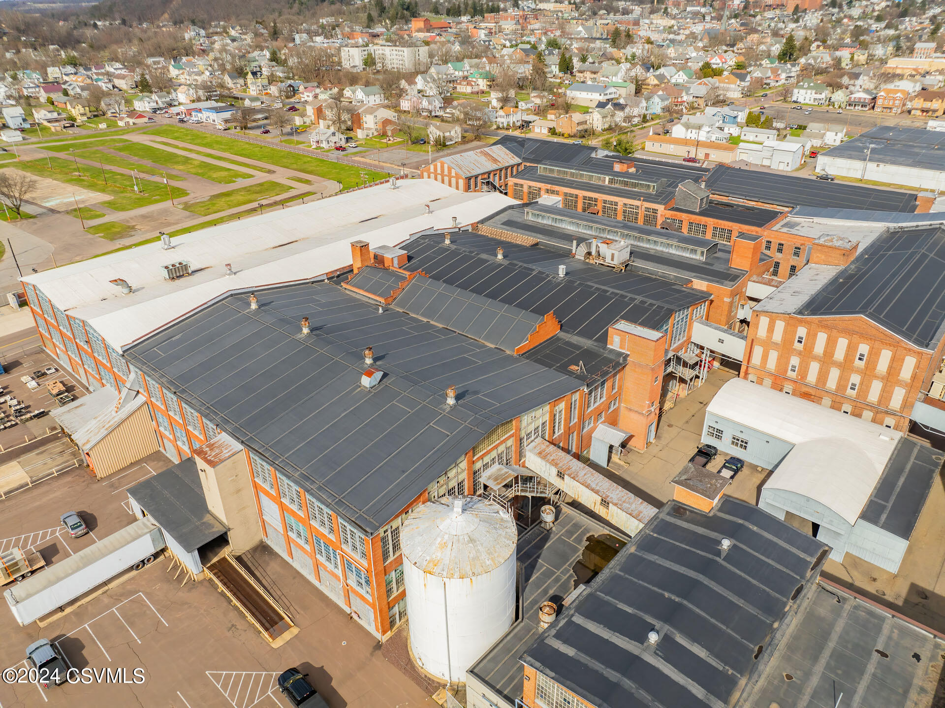 Properties 6 480 W 5TH BUILDINGS 1-10 Street