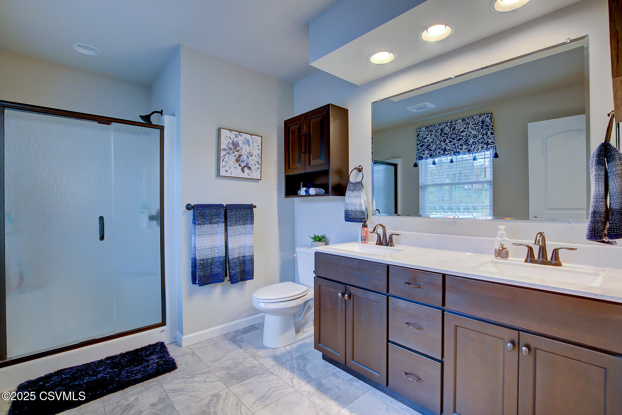 Lewisburg, Pennsylvania 17837, United States, 4 Bedrooms Bedrooms, ,2 BathroomsBathrooms,Residential,Active,231823