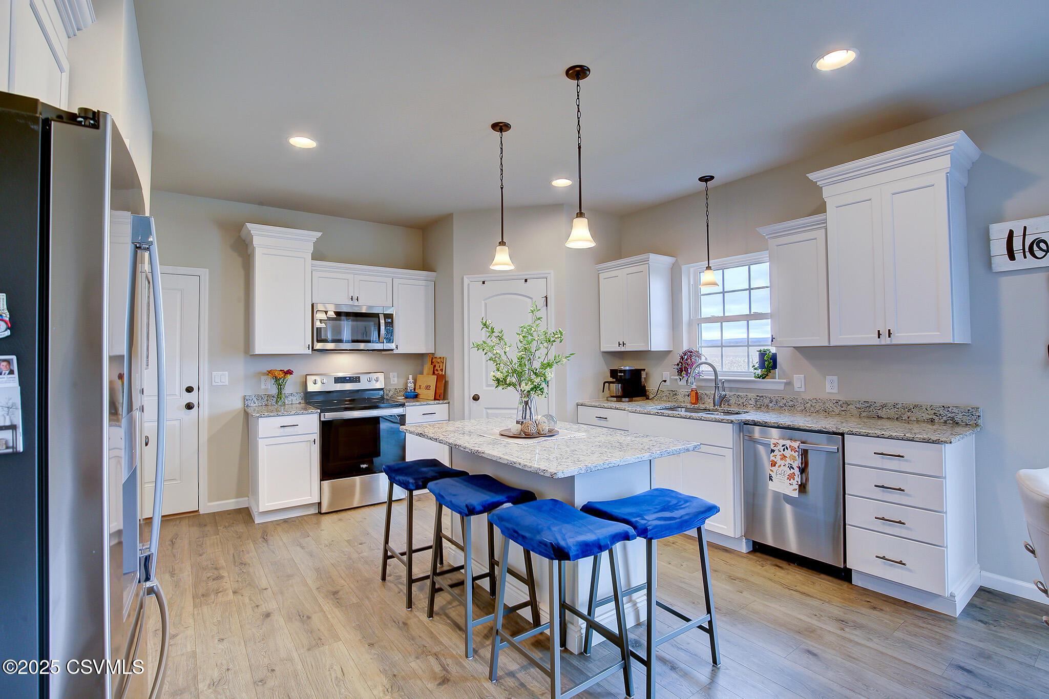 Lewisburg, Pennsylvania 17837, United States, 4 Bedrooms Bedrooms, ,2 BathroomsBathrooms,Residential,Active,231823