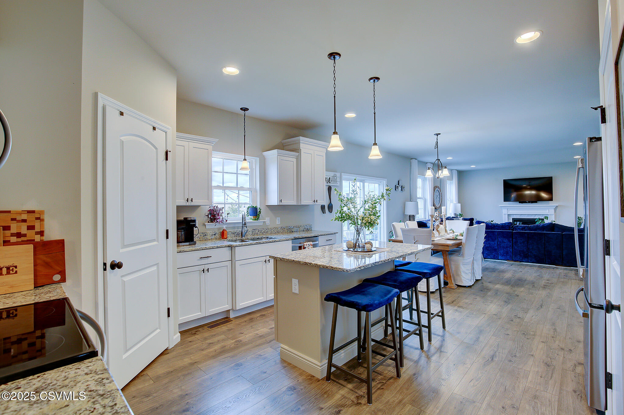 Lewisburg, Pennsylvania 17837, United States, 4 Bedrooms Bedrooms, ,2 BathroomsBathrooms,Residential,Active,231823