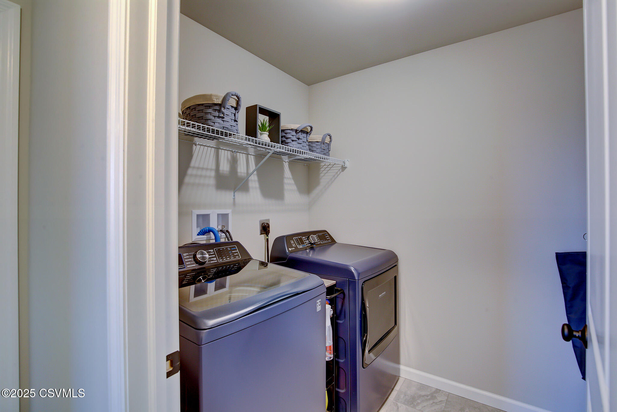 Lewisburg, Pennsylvania 17837, United States, 4 Bedrooms Bedrooms, ,2 BathroomsBathrooms,Residential,Active,231823