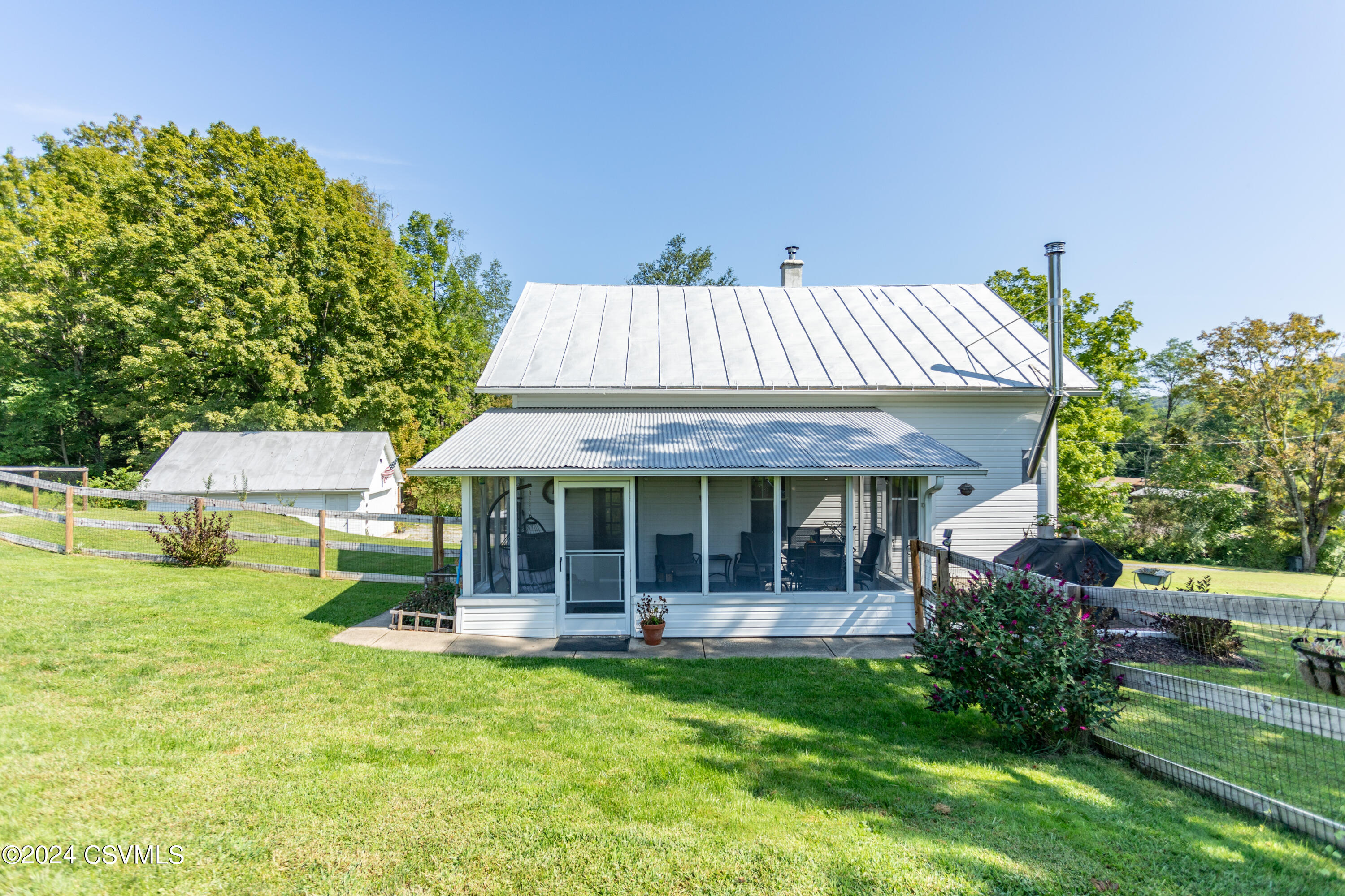 Millville, Pennsylvania 17846, United States, 3 Bedrooms Bedrooms, ,1 BathroomBathrooms,Residential,Active,46237