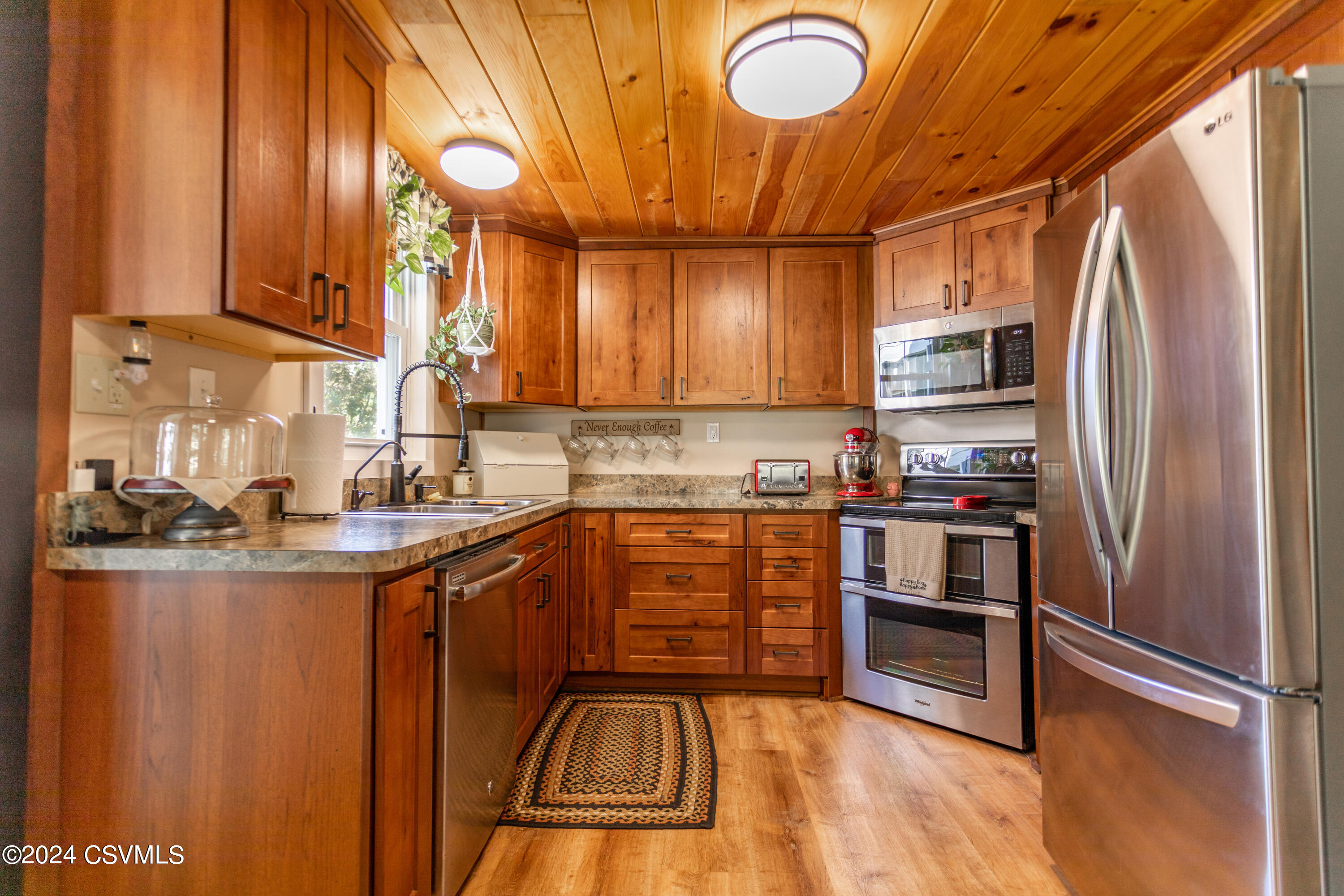 Millville, Pennsylvania 17846, United States, 3 Bedrooms Bedrooms, ,1 BathroomBathrooms,Residential,Active,46237