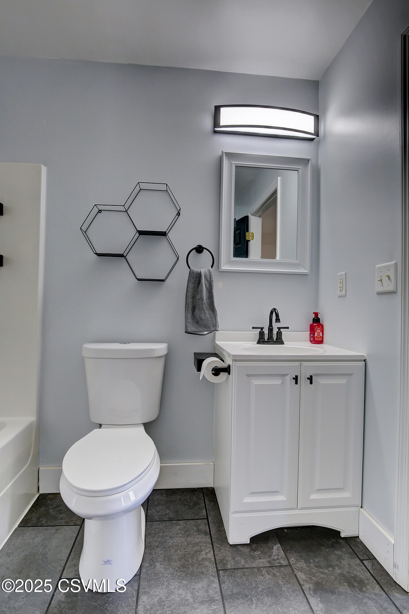 Milton, Pennsylvania 17847, United States, 3 Bedrooms Bedrooms, ,2 BathroomsBathrooms,Residential,Active,82290