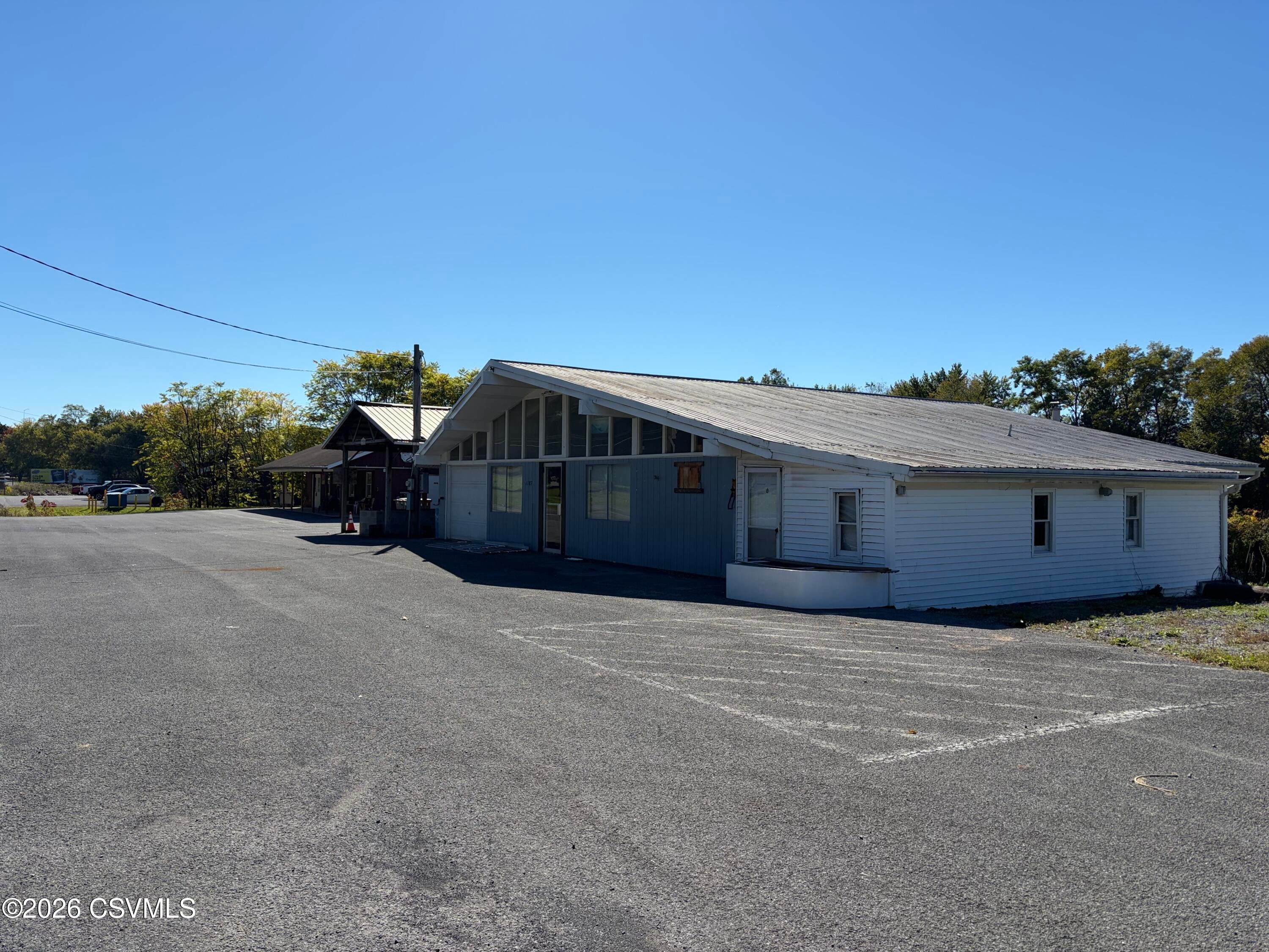 1177/1187 susquehanna trail