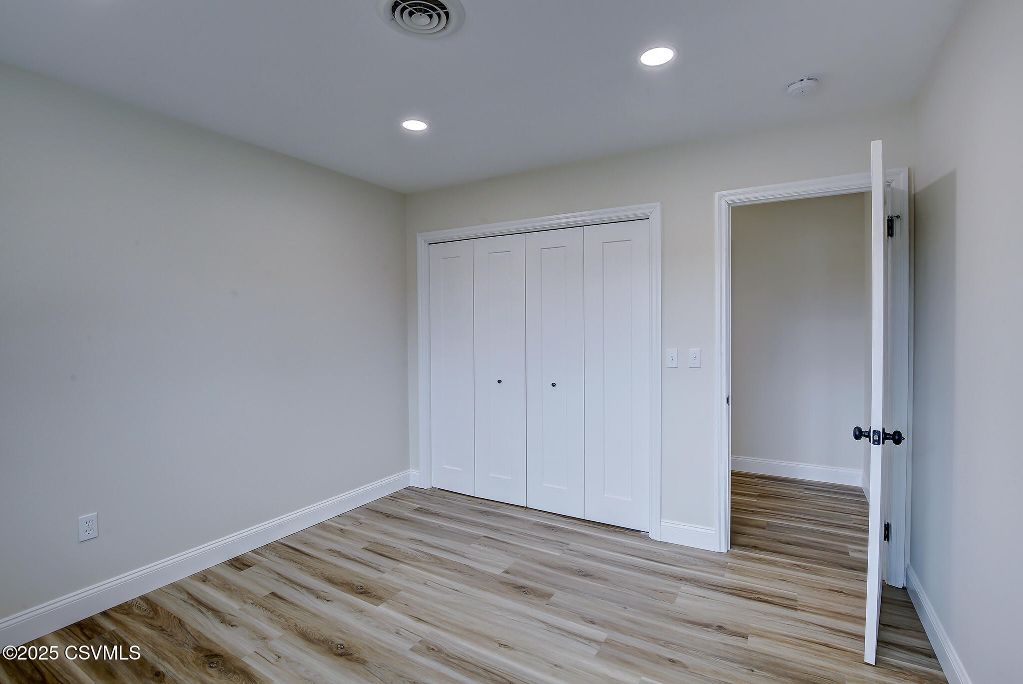 Lewisburg, Pennsylvania 17837, United States, 4 Bedrooms Bedrooms, ,3 BathroomsBathrooms,Residential,Active,76502