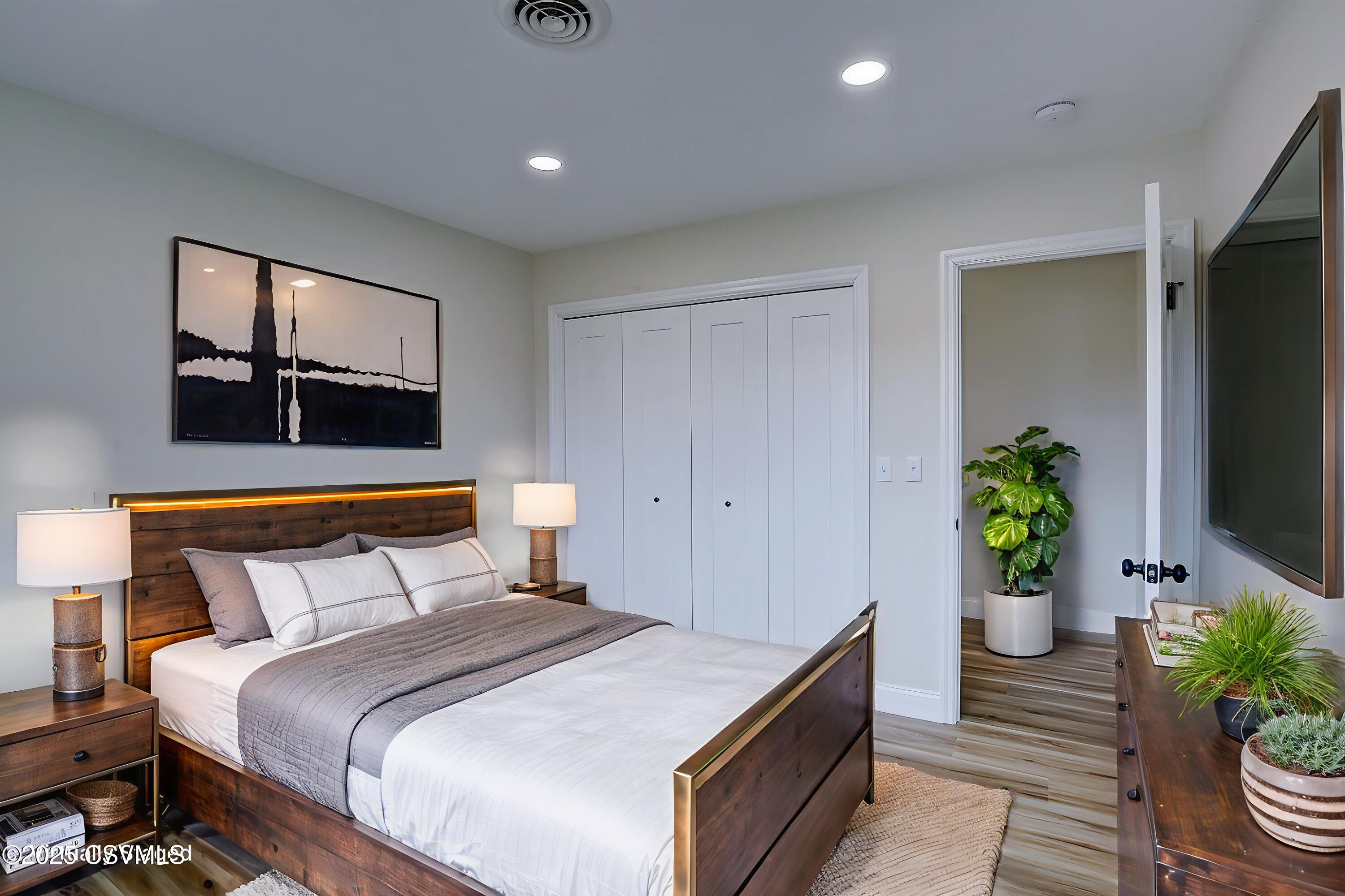 Lewisburg, Pennsylvania 17837, United States, 4 Bedrooms Bedrooms, ,3 BathroomsBathrooms,Residential,Active,76502