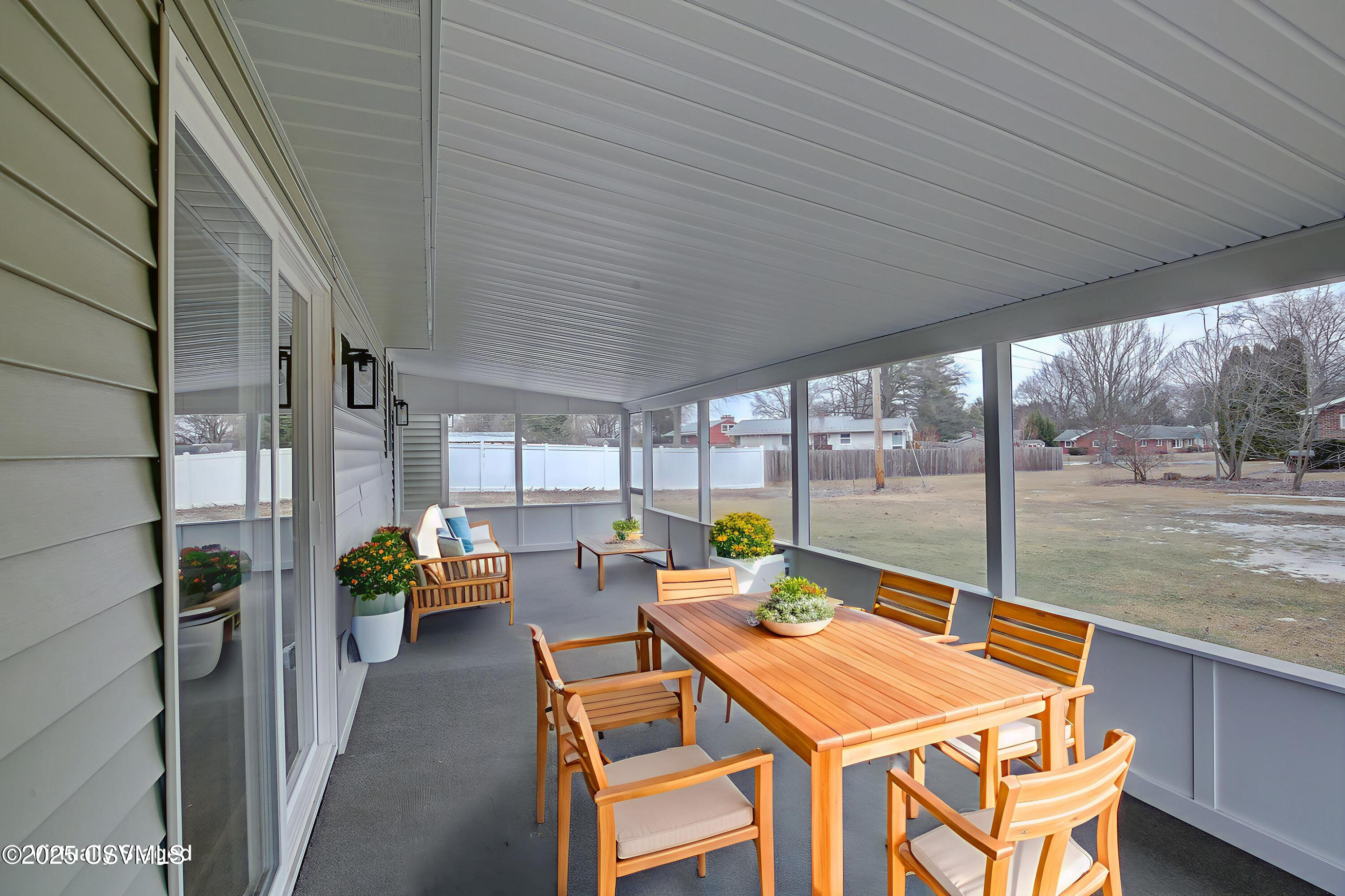 Lewisburg, Pennsylvania 17837, United States, 4 Bedrooms Bedrooms, ,3 BathroomsBathrooms,Residential,Active,76502