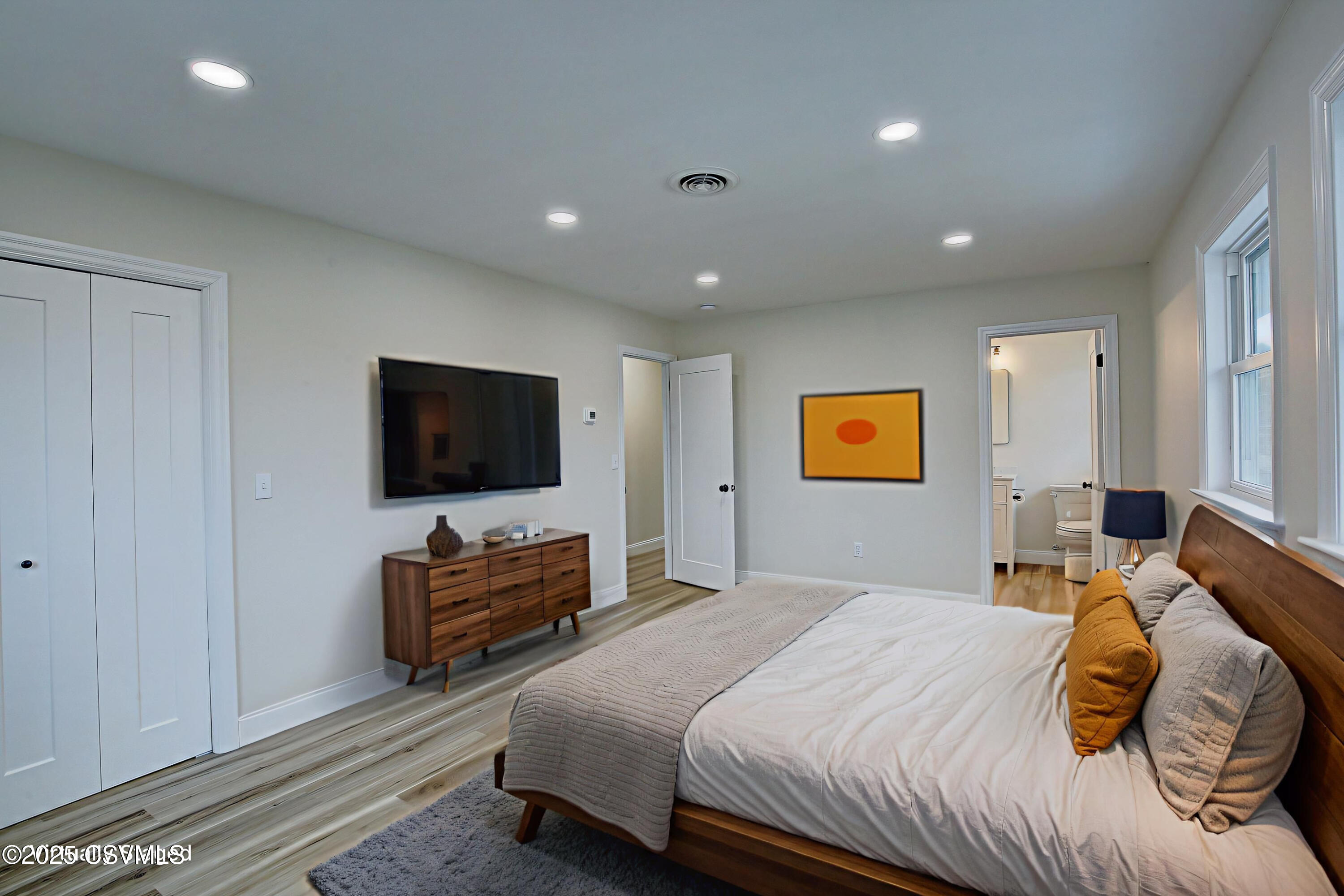 Lewisburg, Pennsylvania 17837, United States, 4 Bedrooms Bedrooms, ,3 BathroomsBathrooms,Residential,Active,76502