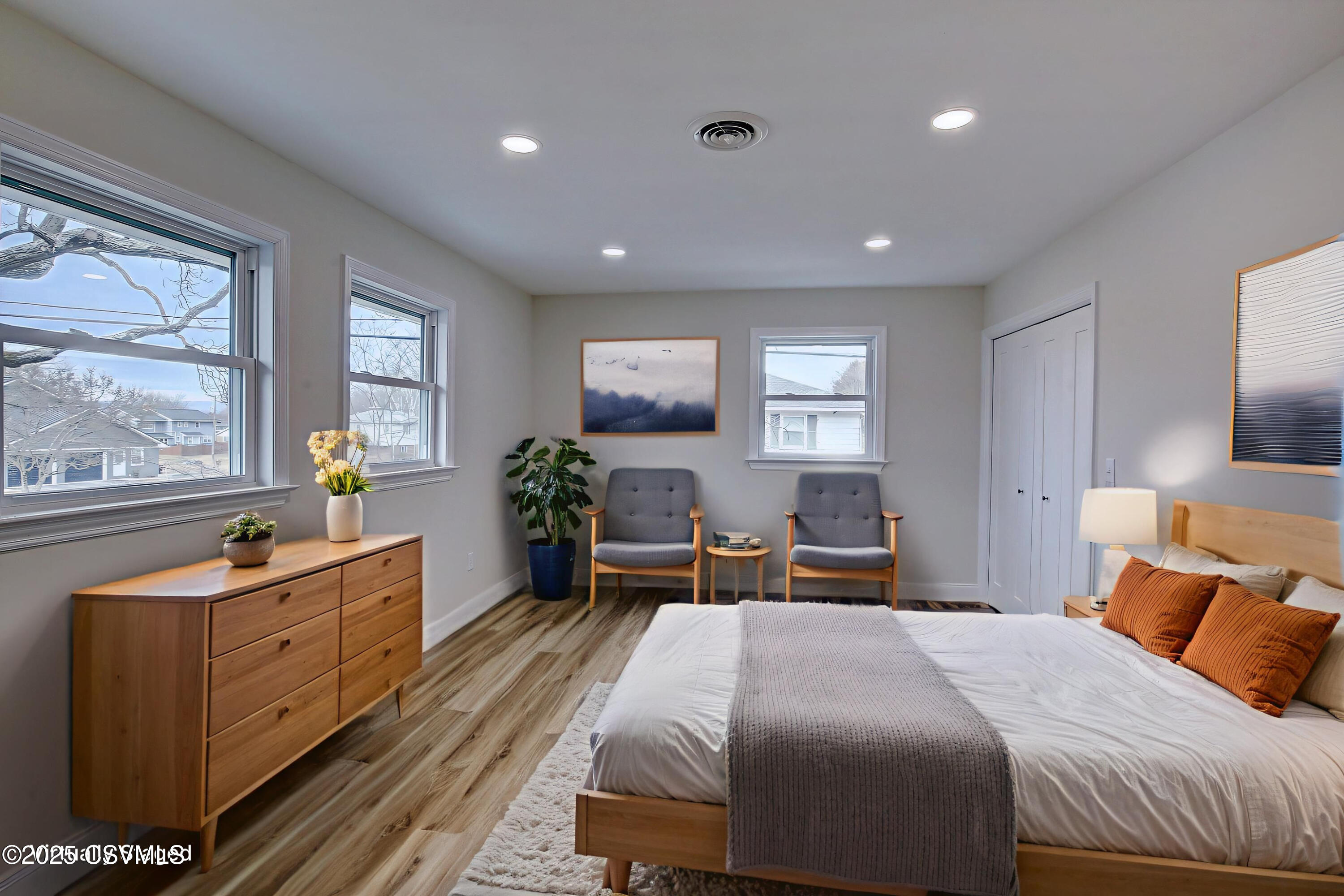 Lewisburg, Pennsylvania 17837, United States, 4 Bedrooms Bedrooms, ,3 BathroomsBathrooms,Residential,Active,76502