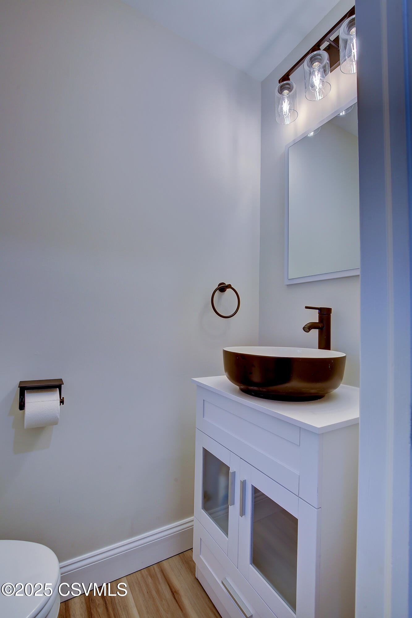 Lewisburg, Pennsylvania 17837, United States, 4 Bedrooms Bedrooms, ,3 BathroomsBathrooms,Residential,Active,76502