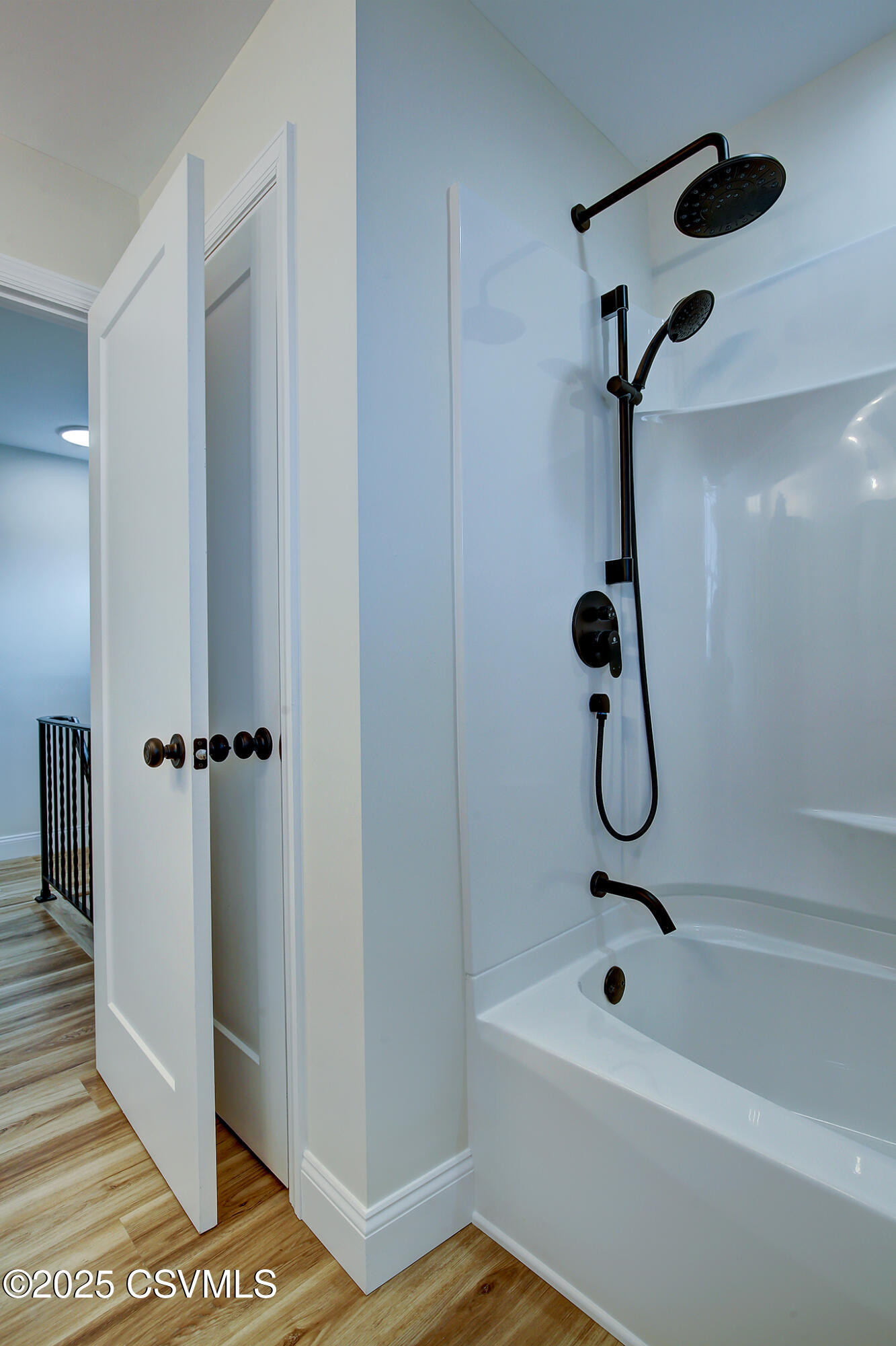 Lewisburg, Pennsylvania 17837, United States, 4 Bedrooms Bedrooms, ,3 BathroomsBathrooms,Residential,Active,76502