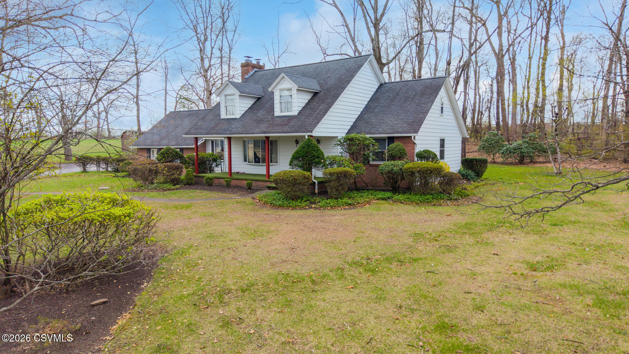 Properties 3 672 sawmill road