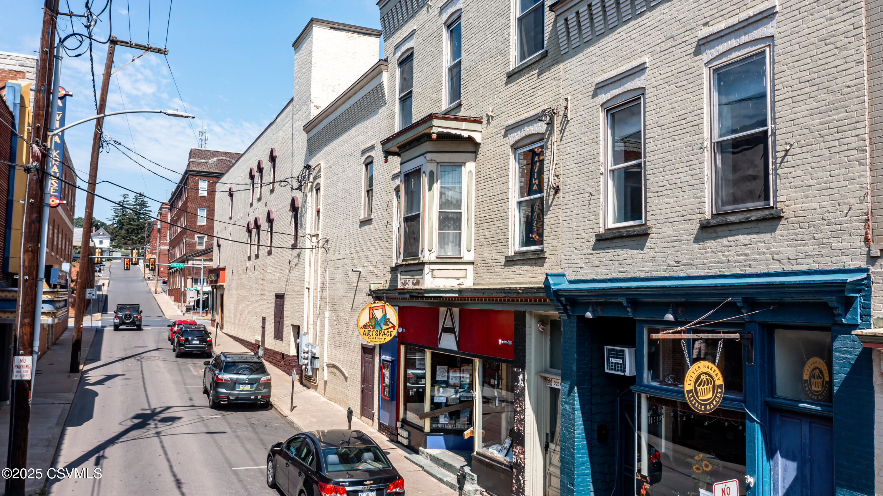 2 E MAIN Street