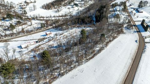 EZZYK Road Berwick PA 18603