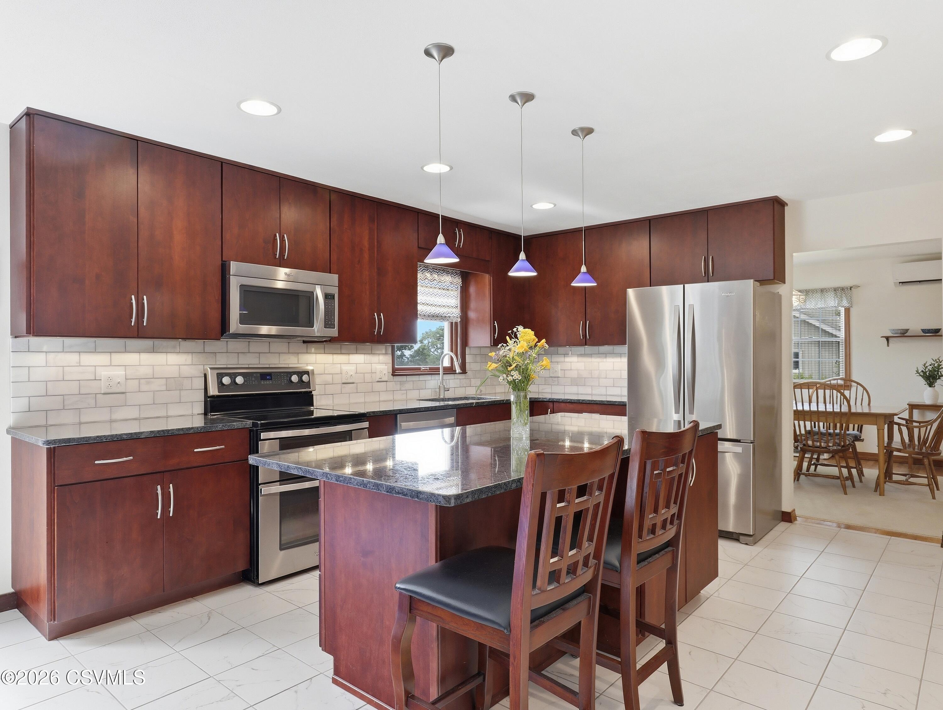 3035 woods edge drive