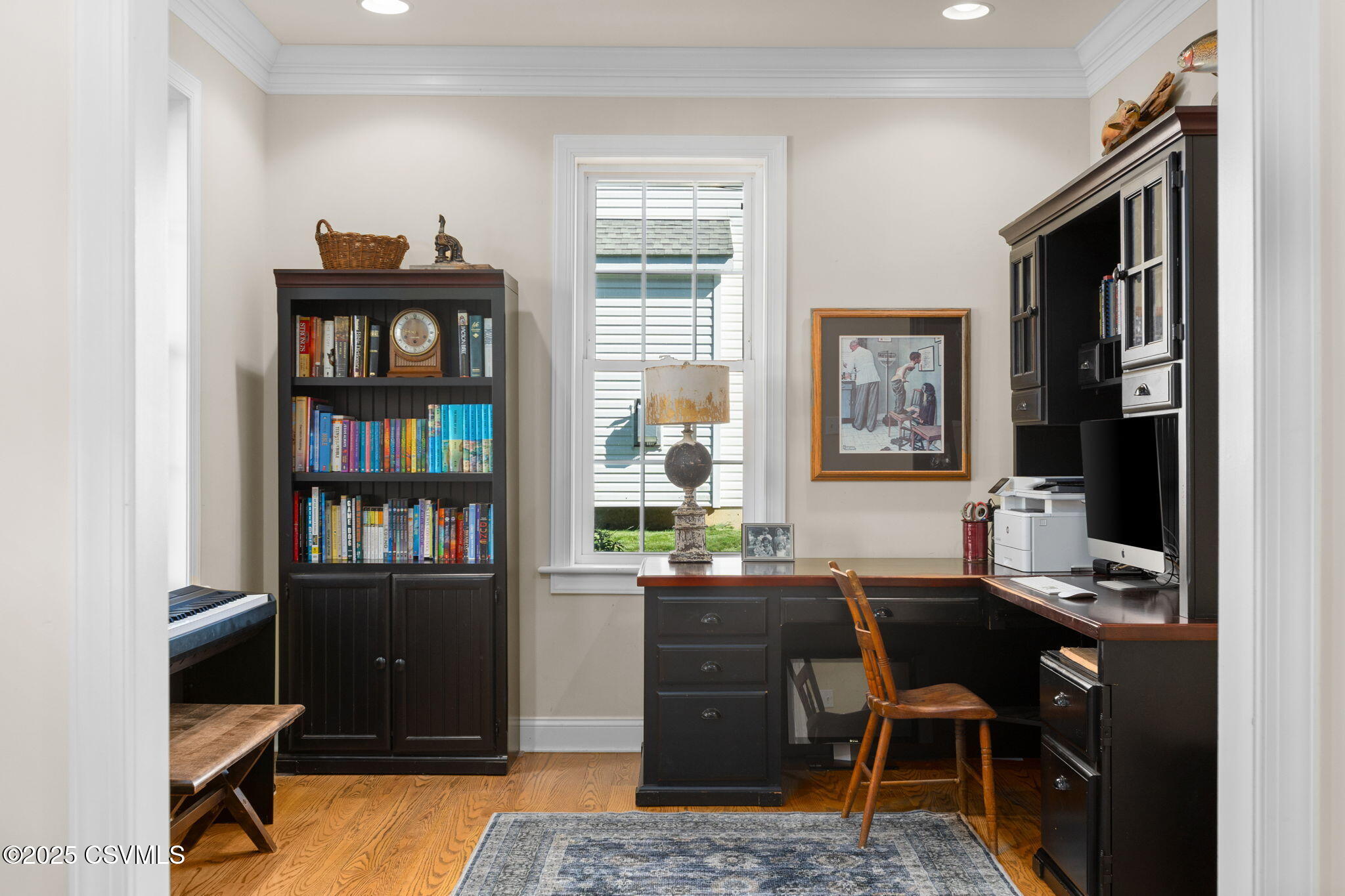 Properties 6 955 SABRA Way