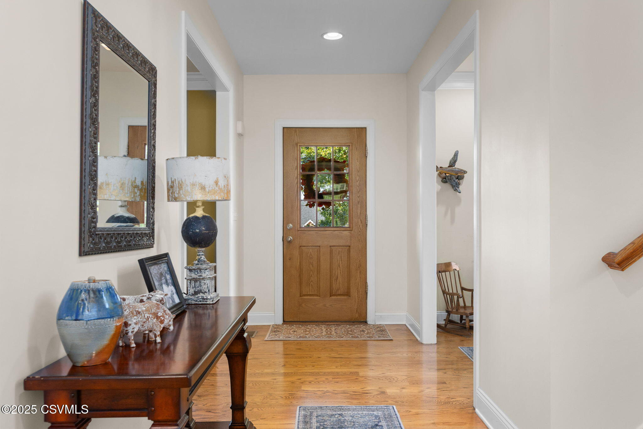 Properties 5 955 SABRA Way