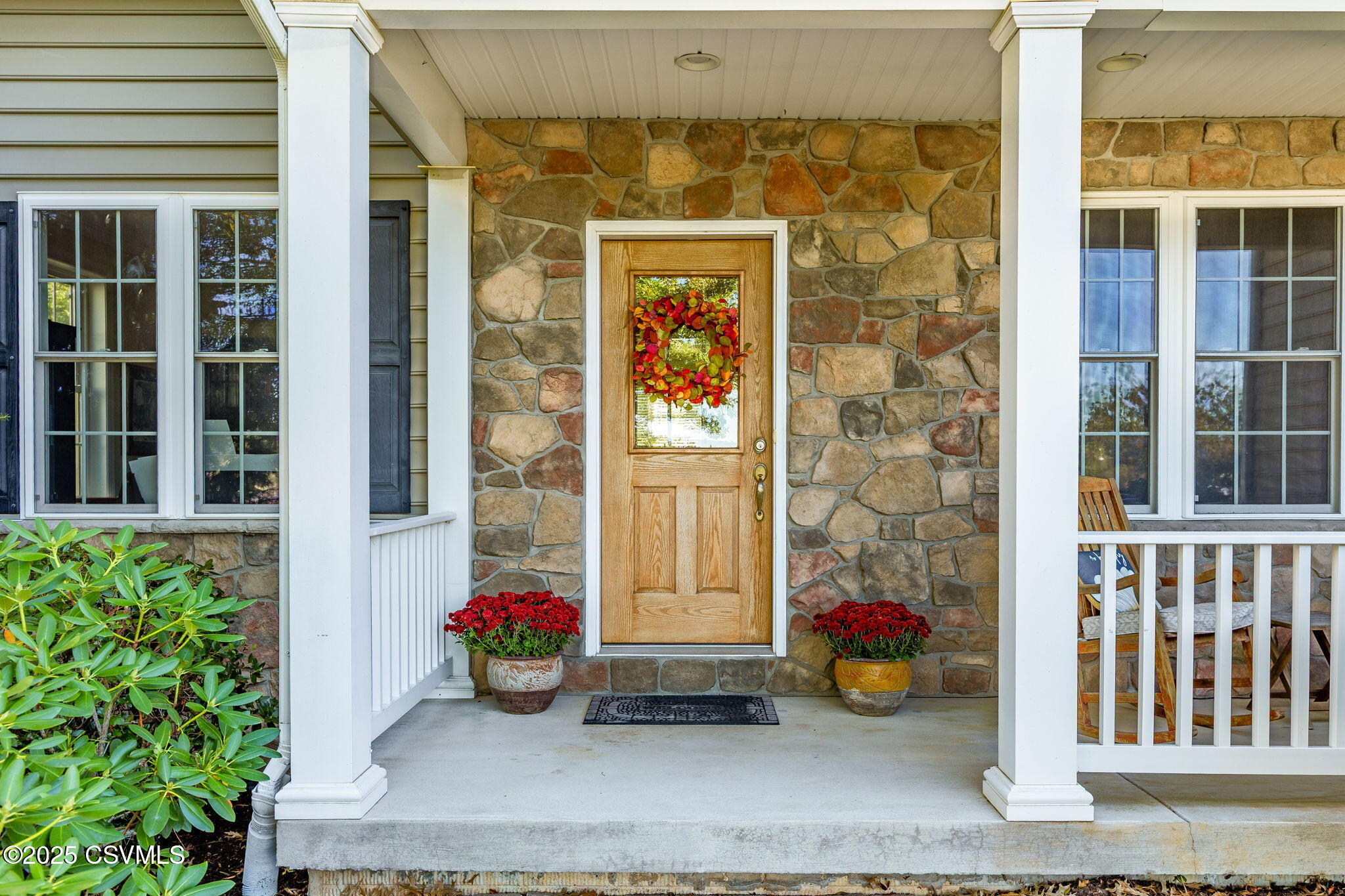 Properties 4 955 SABRA Way