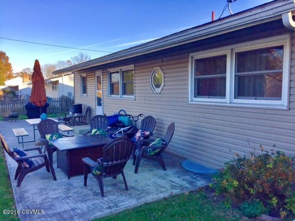 3434 Hawthorne Dr, Camp Hill, PA 17011 MLS 2070080 Listing