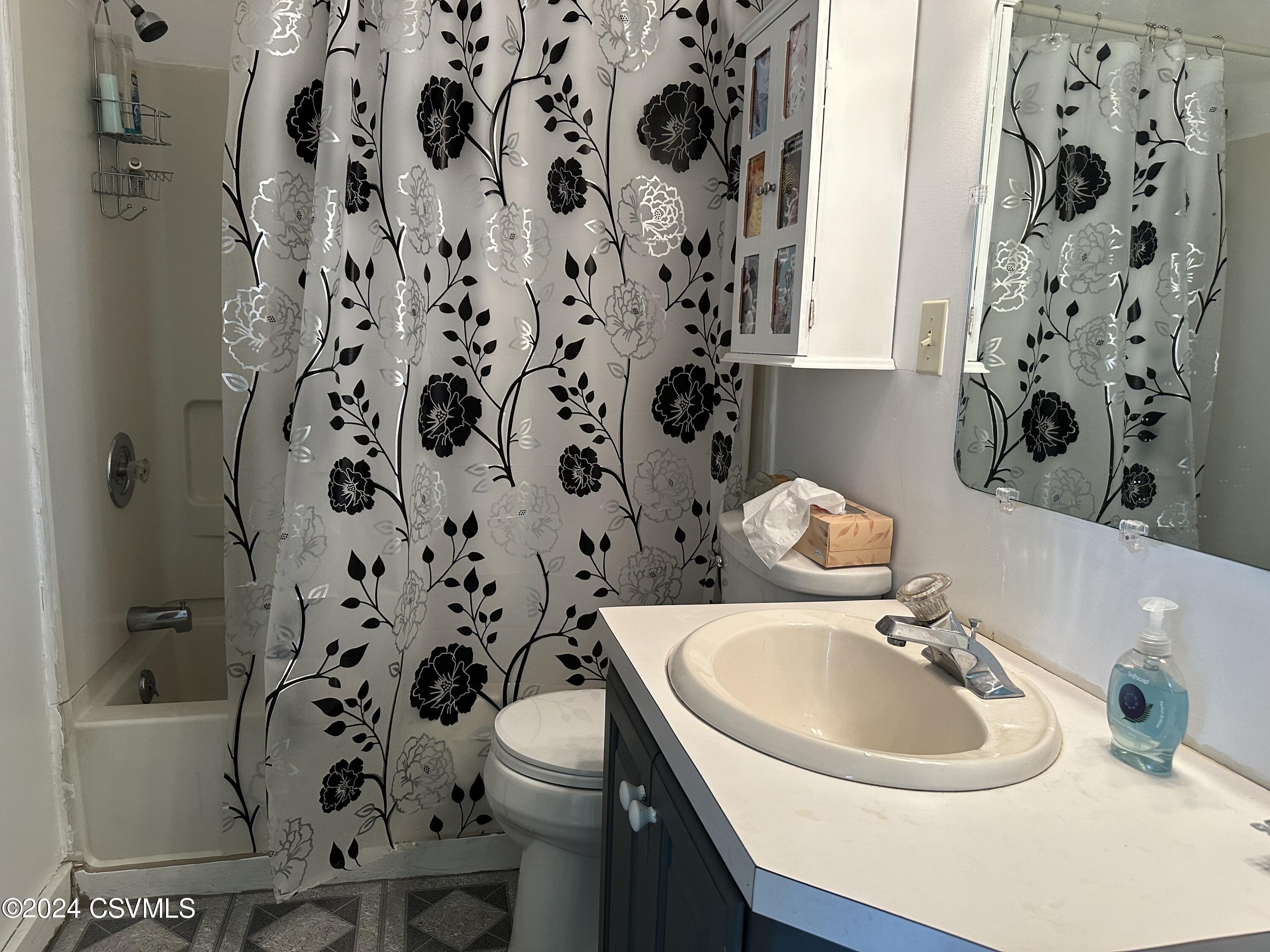 Sunbury, Pennsylvania 17801, United States, 2 Bedrooms Bedrooms, ,2 BathroomsBathrooms,Residential,Active,50942