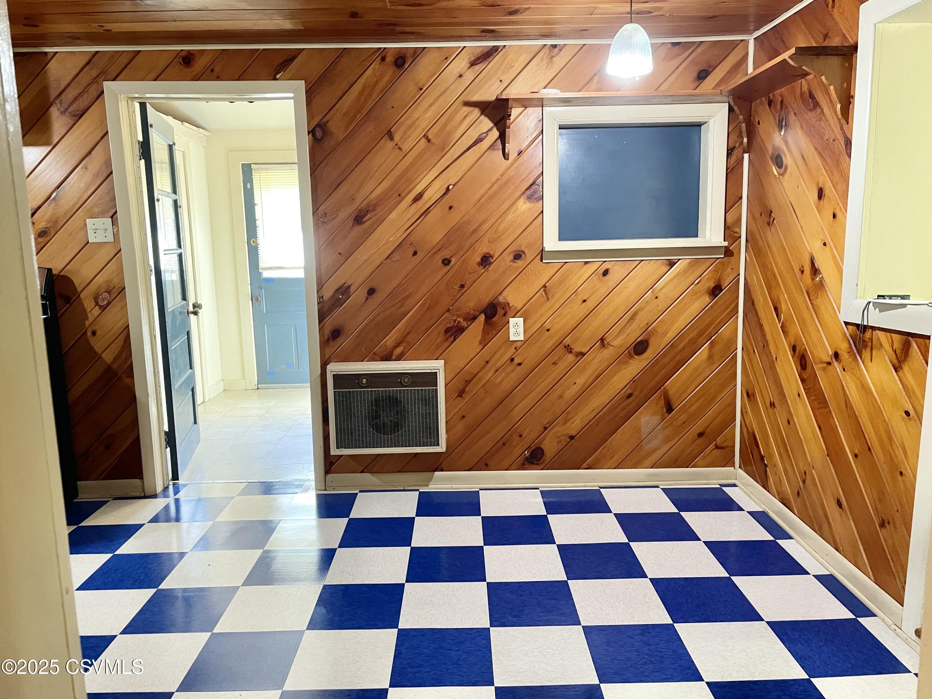 Muncy, Pennsylvania 17756, United States, 2 Bedrooms Bedrooms, ,1 BathroomBathrooms,Residential,Active,212097