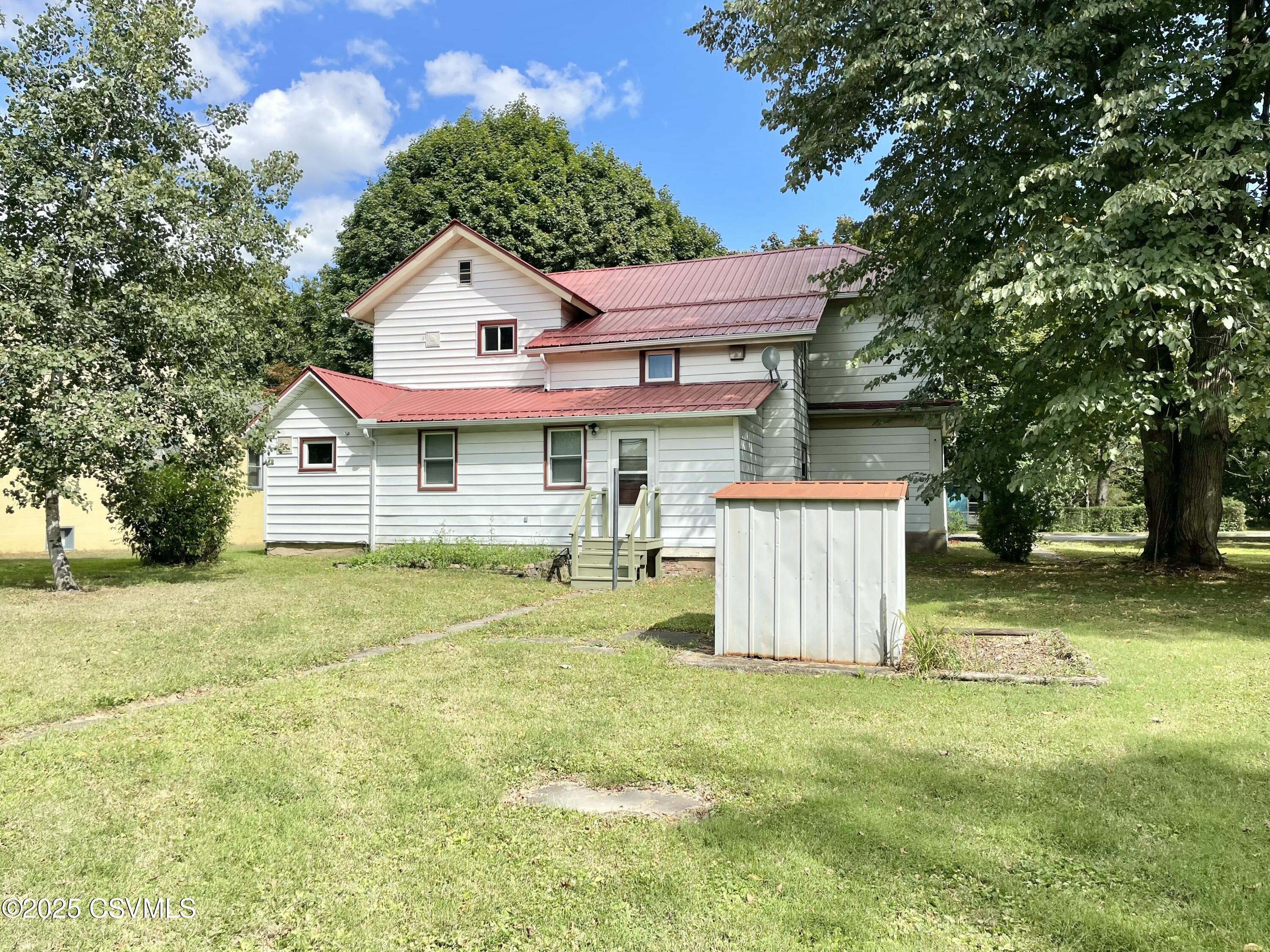 Muncy, Pennsylvania 17756, United States, 2 Bedrooms Bedrooms, ,1 BathroomBathrooms,Residential,Active,212097