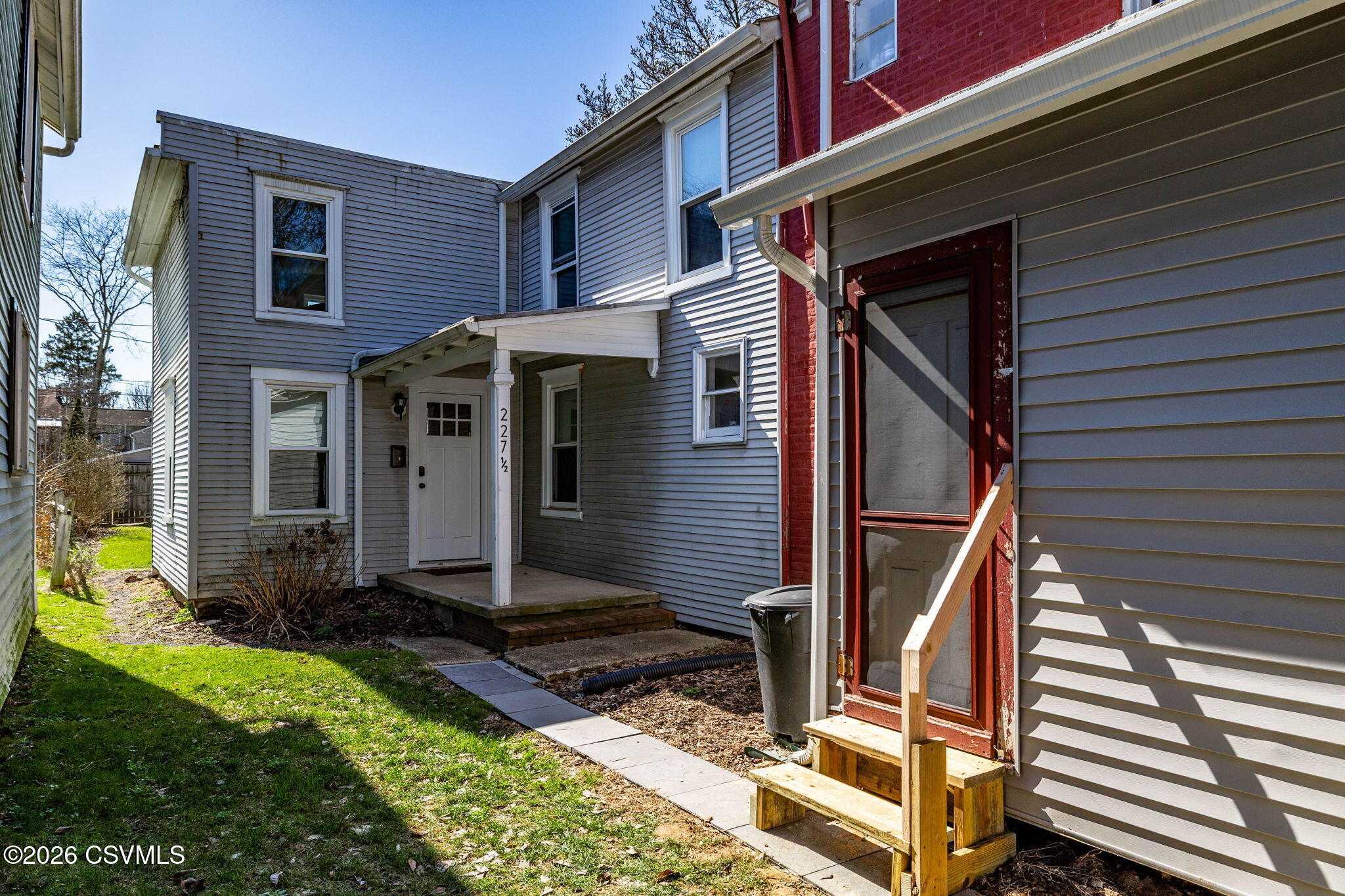 Properties 5 227 N 2ND Street