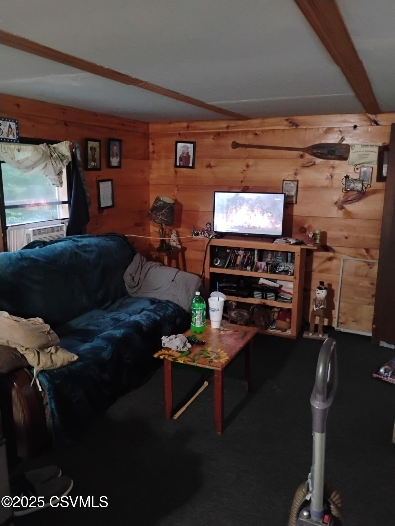 Properties 3 21 STAGE COACH Lane