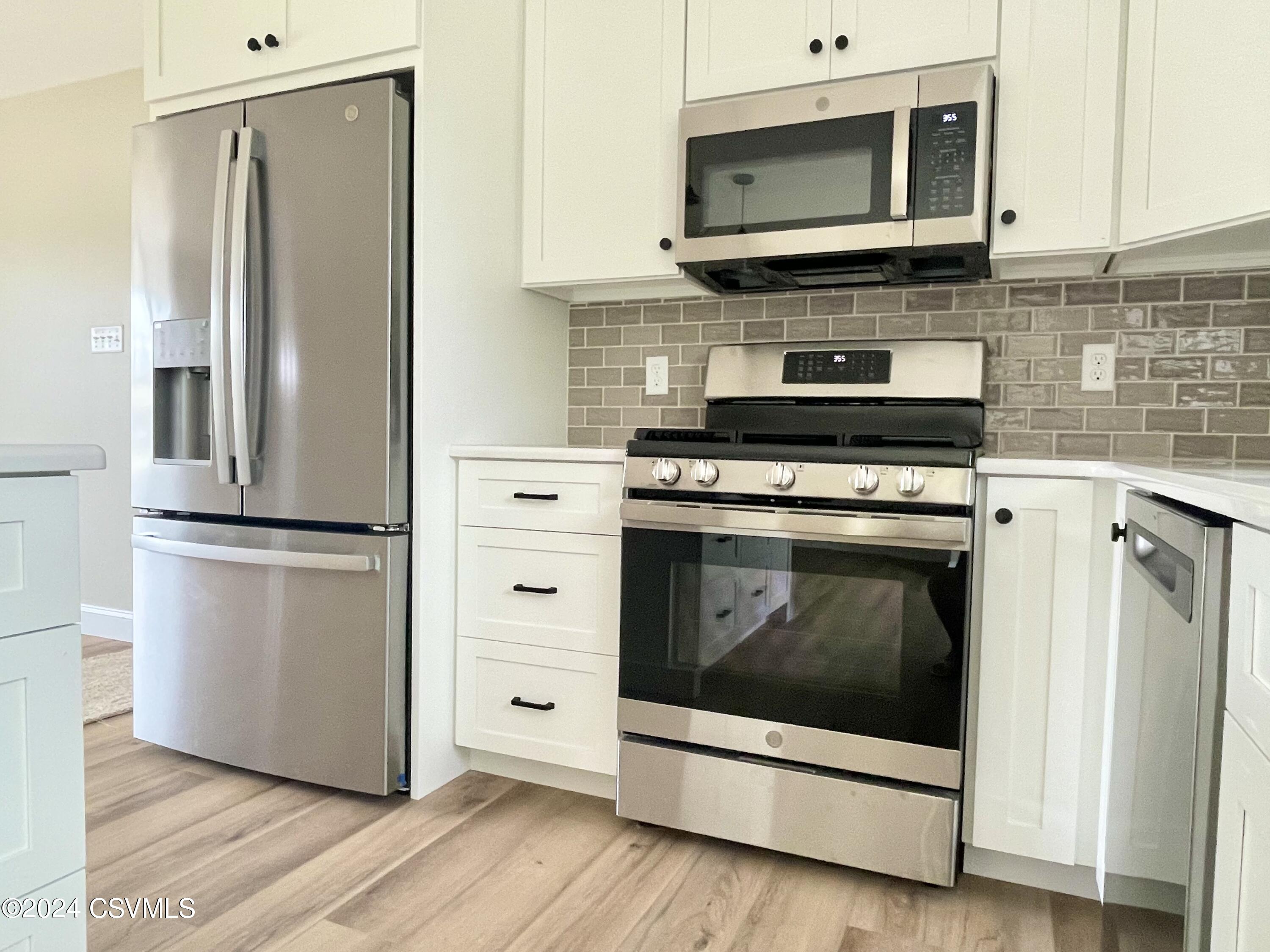 Mifflinburg, Pennsylvania 17844, United States, 3 Bedrooms Bedrooms, ,2 BathroomsBathrooms,Residential,Active,58287