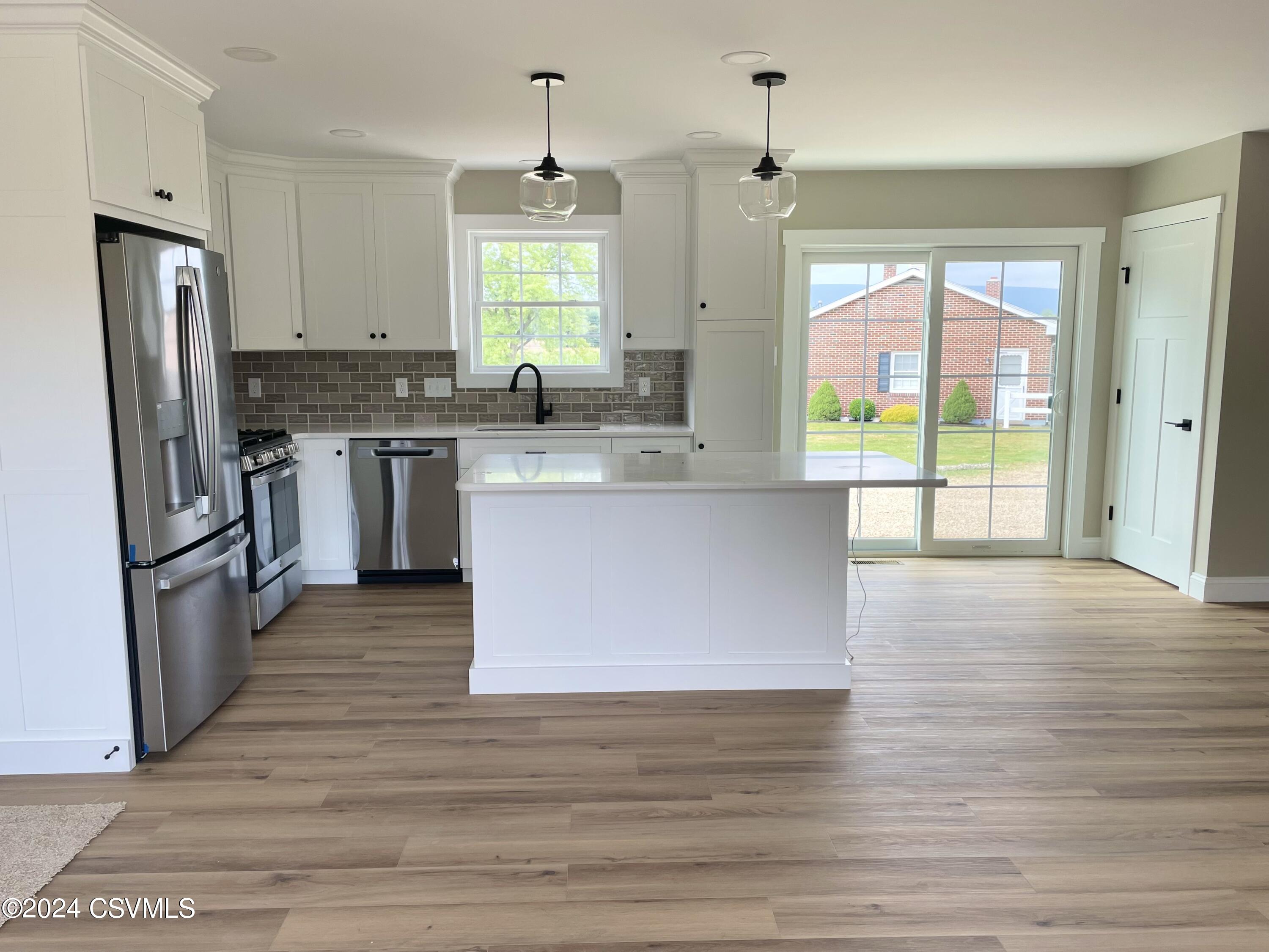 Mifflinburg, Pennsylvania 17844, United States, 3 Bedrooms Bedrooms, ,2 BathroomsBathrooms,Residential,Active,58287