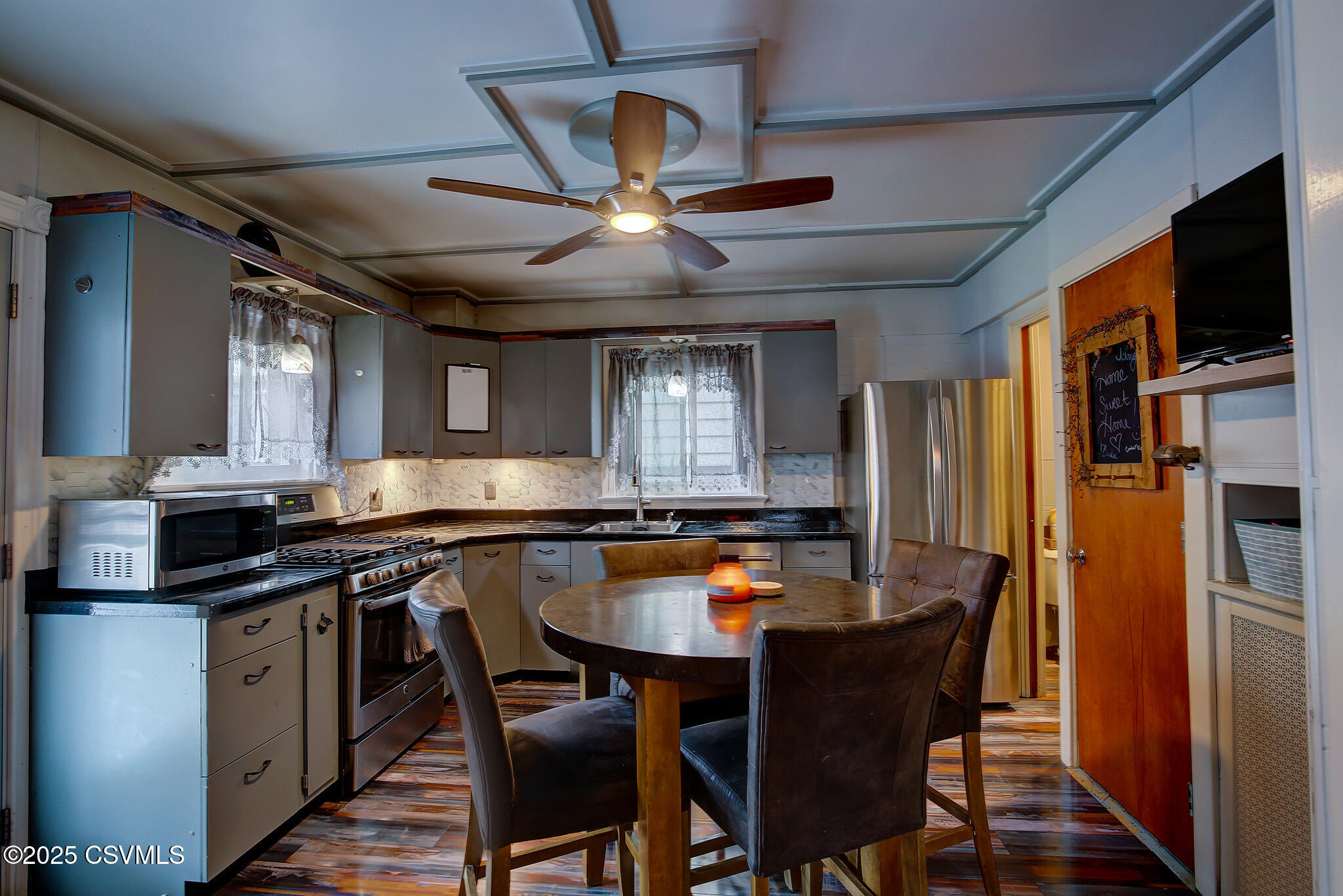 Shamokin, Pennsylvania 17872, United States, 3 Bedrooms Bedrooms, ,1 BathroomBathrooms,Residential,Active,162845