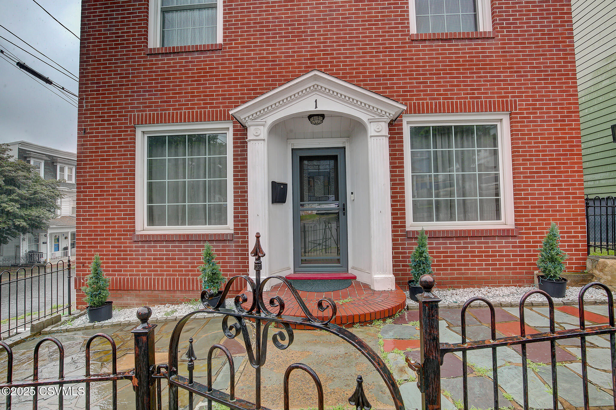 Shamokin, Pennsylvania 17872, United States, 3 Bedrooms Bedrooms, ,1 BathroomBathrooms,Residential,Active,162845