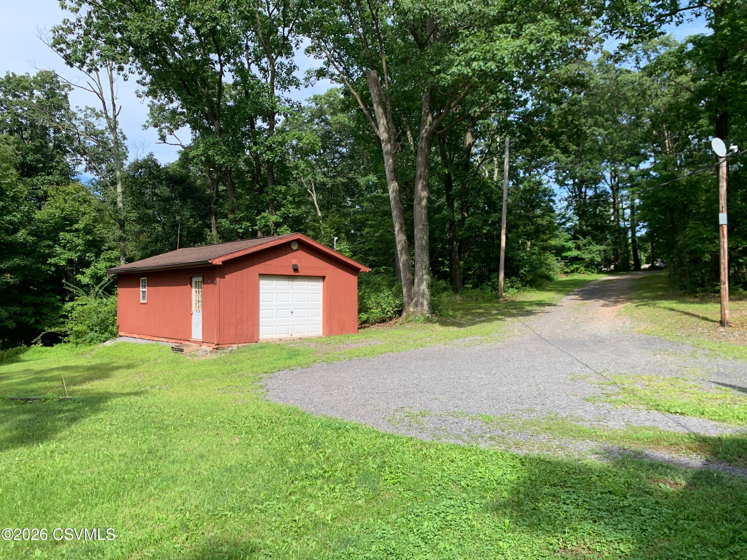 106 little cherokee lane
