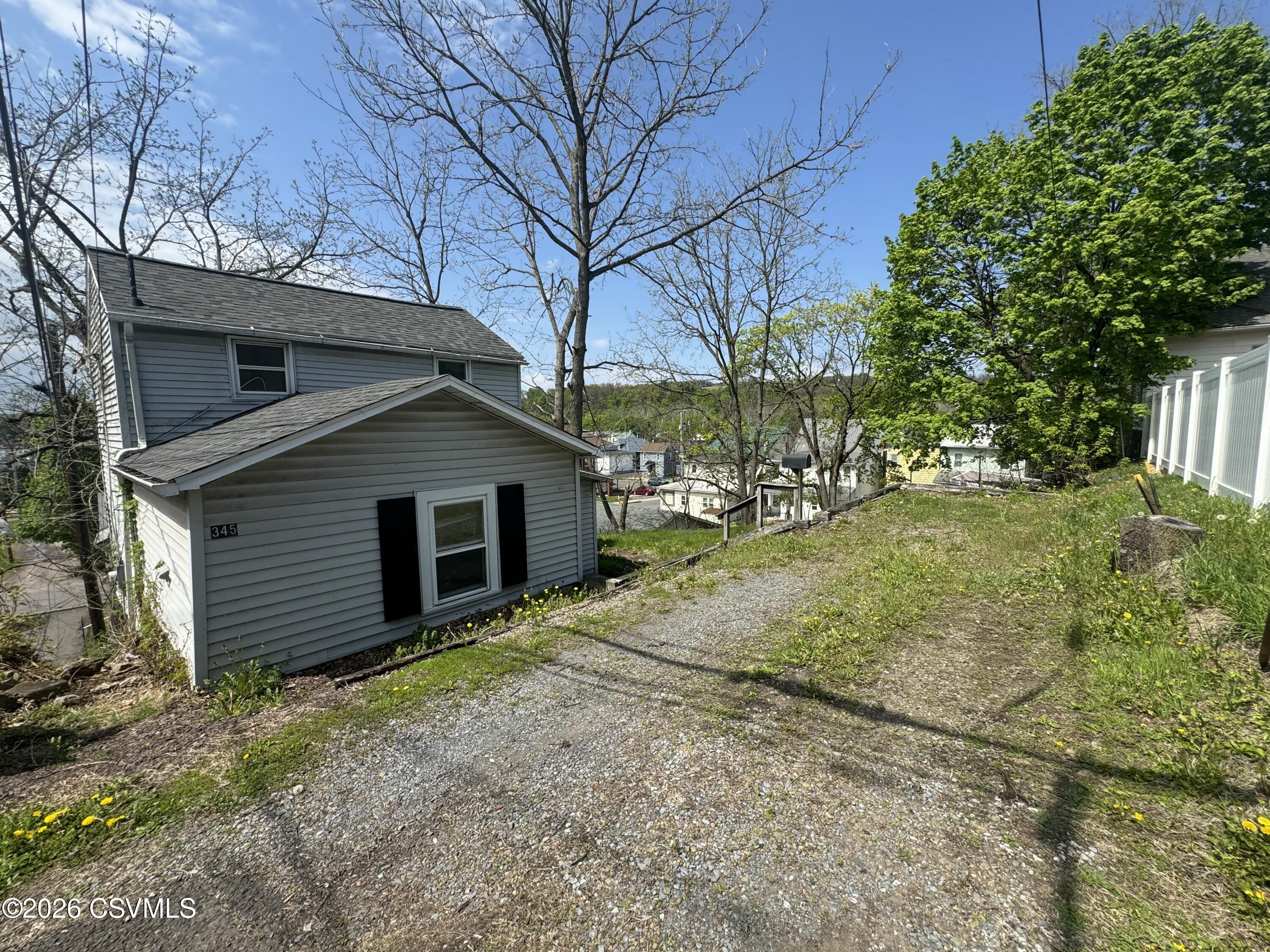 345 w pine avenue