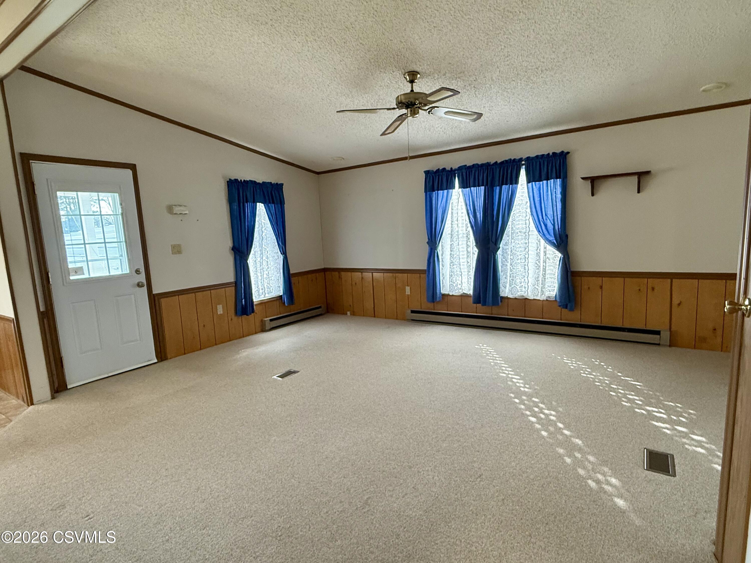 Properties 5 152 w scott street