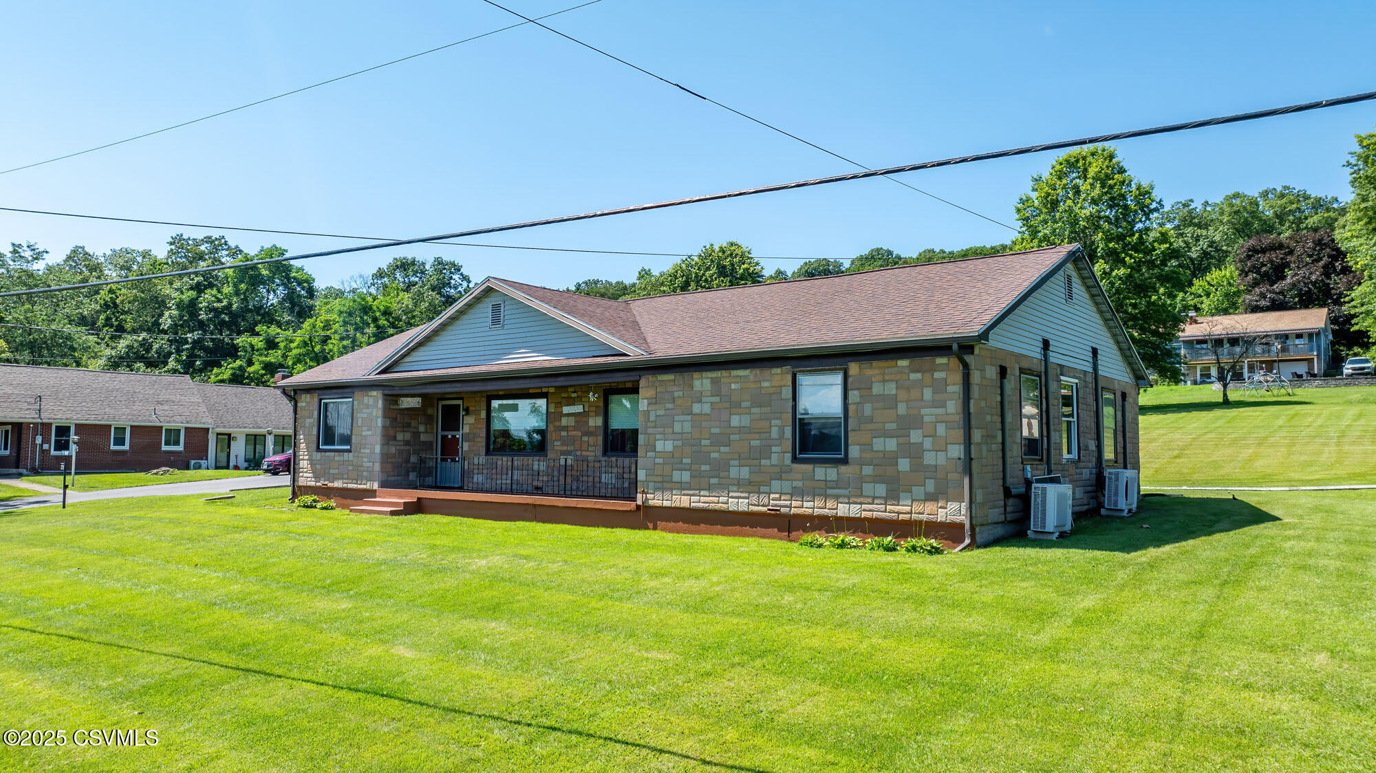793 RED Lane