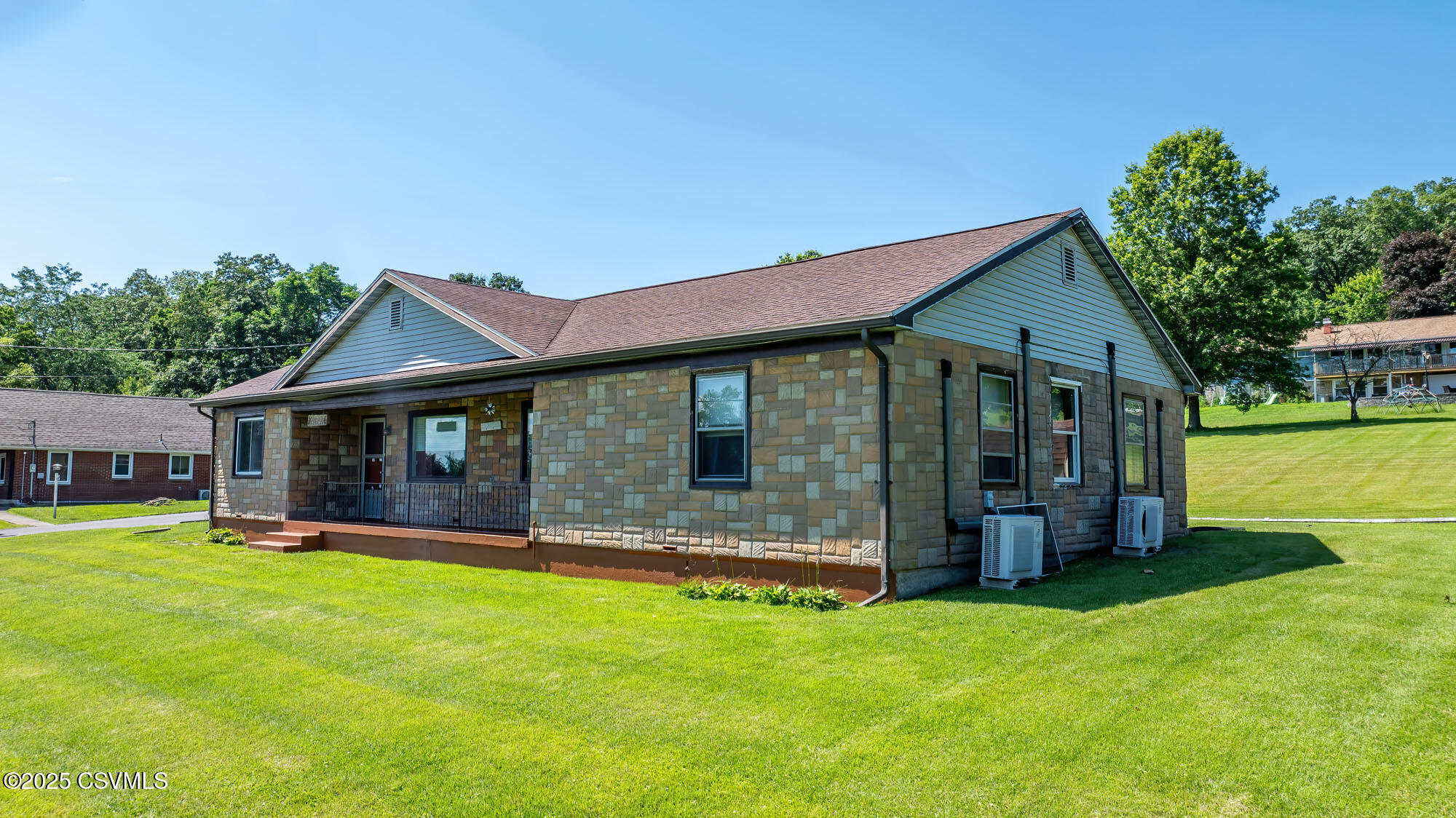 793 RED Lane