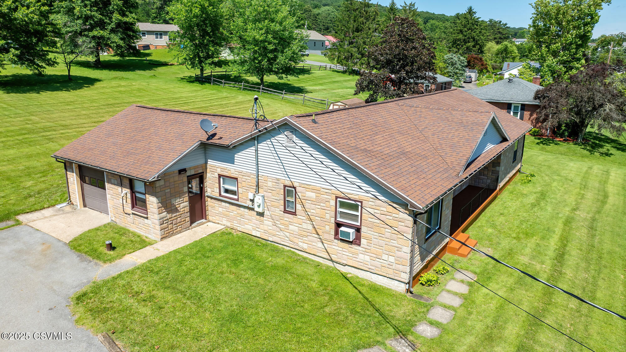 793 RED Lane