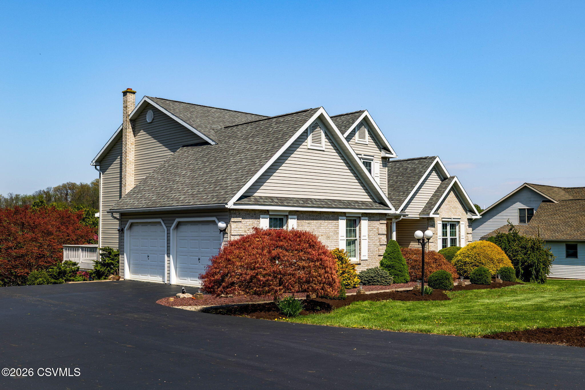 216 meadowview drive