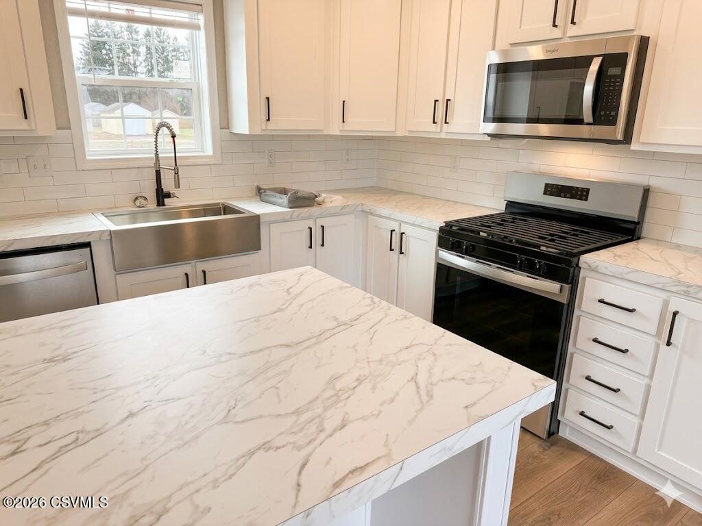 LOT 5, 320 E 13TH Street