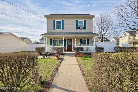 Homes for sale in Columbia County PA 11 235 E 9TH Street Berwick PA 18603