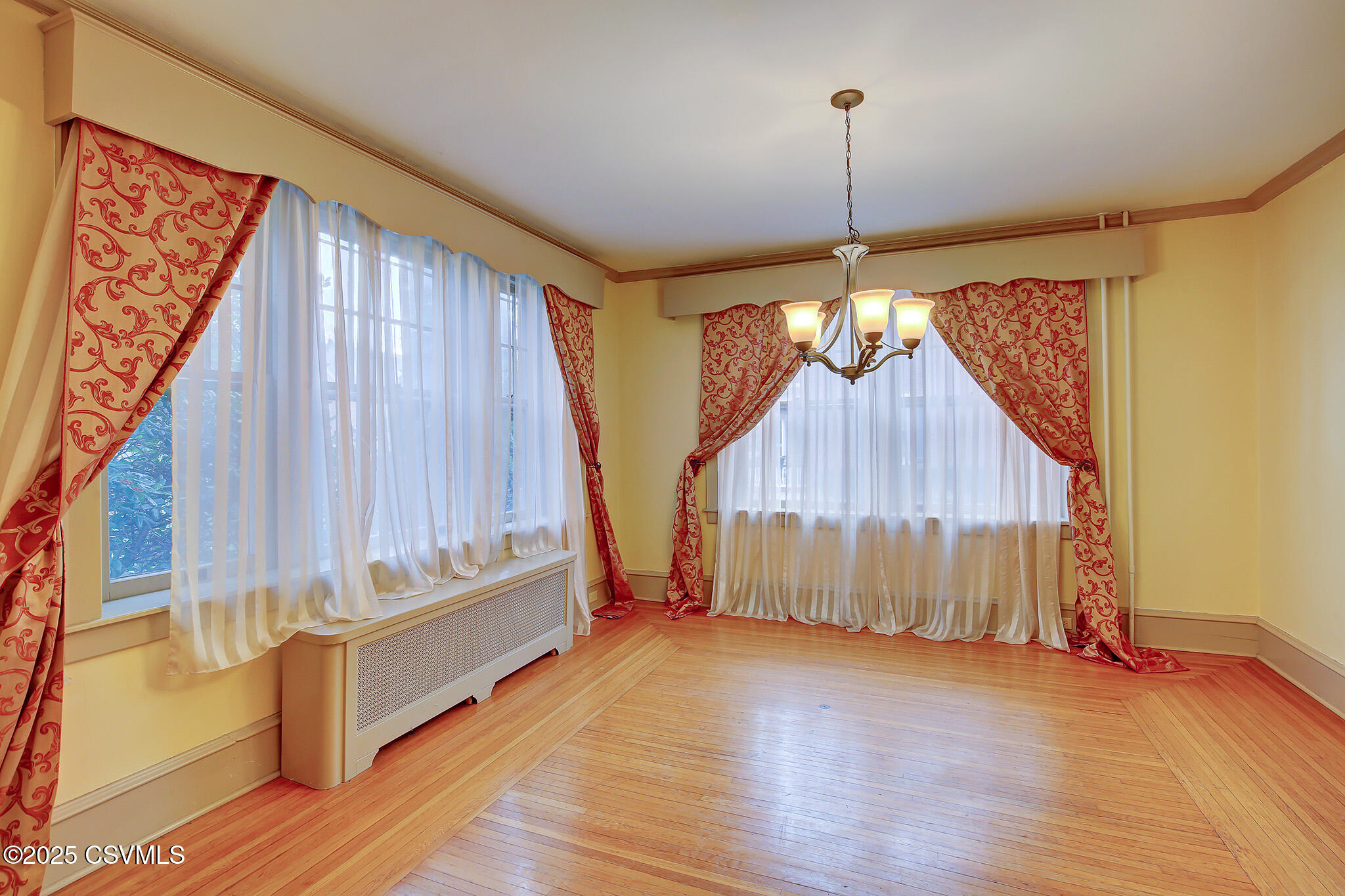 Watsontown, Pennsylvania 17777, United States, 5 Bedrooms Bedrooms, ,3 BathroomsBathrooms,Residential,Active,95584