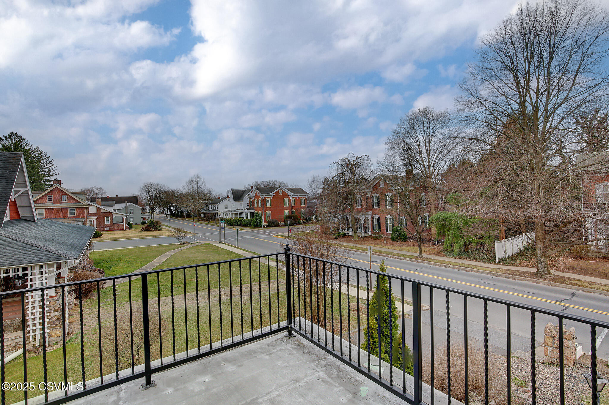 Watsontown, Pennsylvania 17777, United States, 5 Bedrooms Bedrooms, ,3 BathroomsBathrooms,Residential,Active,95584