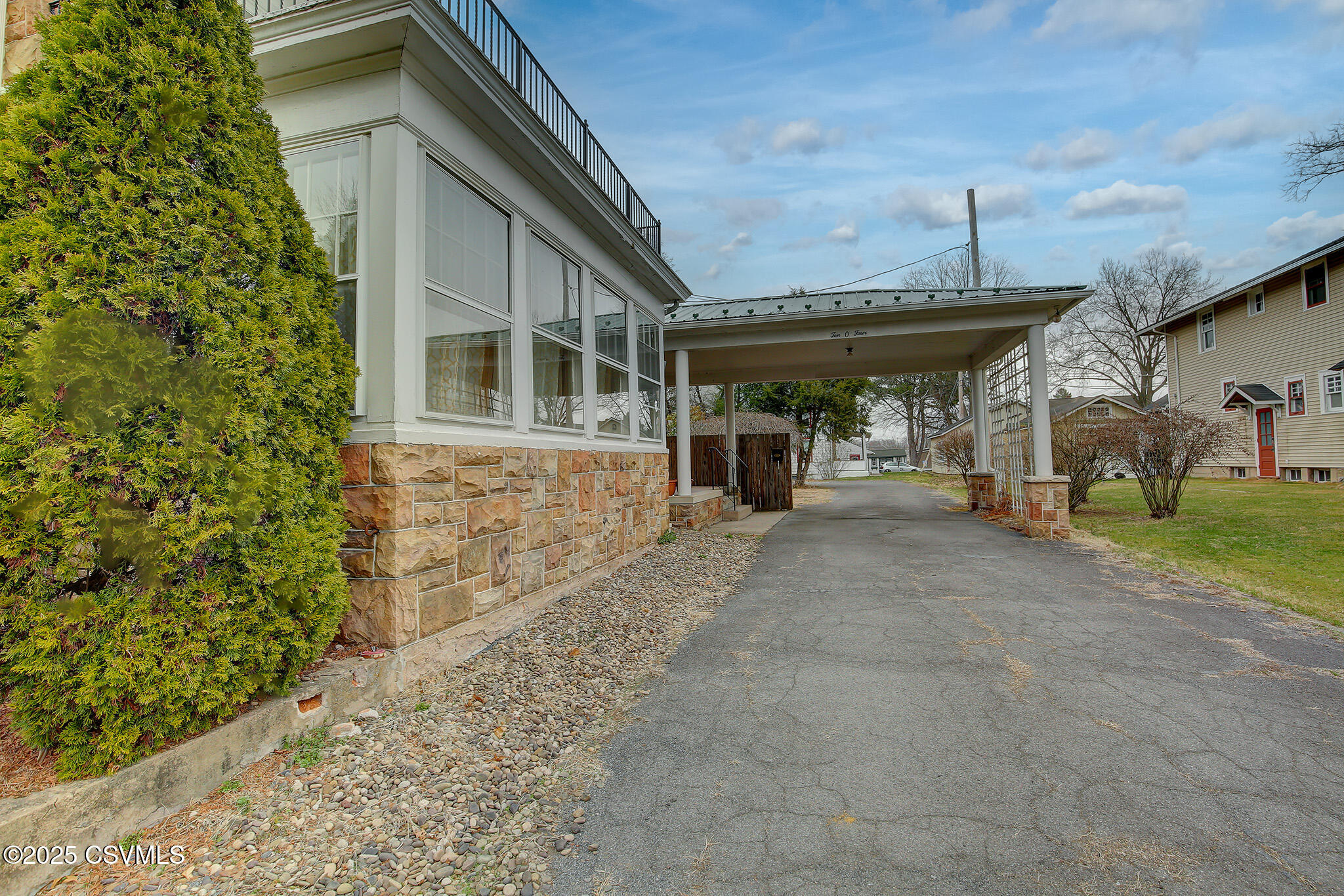 Watsontown, Pennsylvania 17777, United States, 5 Bedrooms Bedrooms, ,3 BathroomsBathrooms,Residential,Active,95584